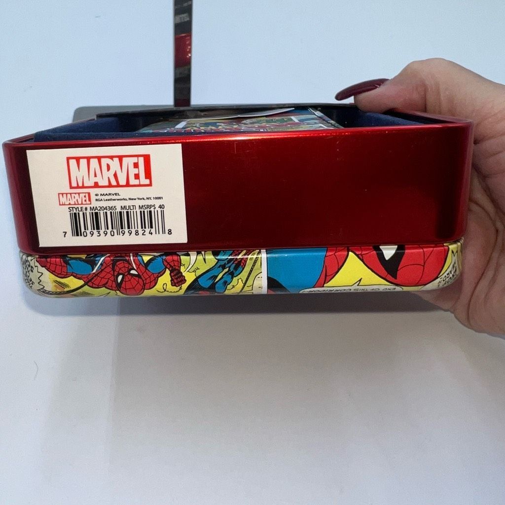 Marvel Comics Marvel Spiderman Comic Strip Wallet in Collectors Tin Size ONE SIZE - 3 Thumbnail