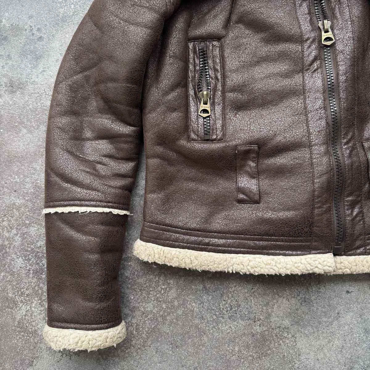 20471120 Y2K Glamour Faux Fur Shearling/Sheepskin Cropped Jacket Size XS / US 0-2 / IT 36-38 - 8 Thumbnail