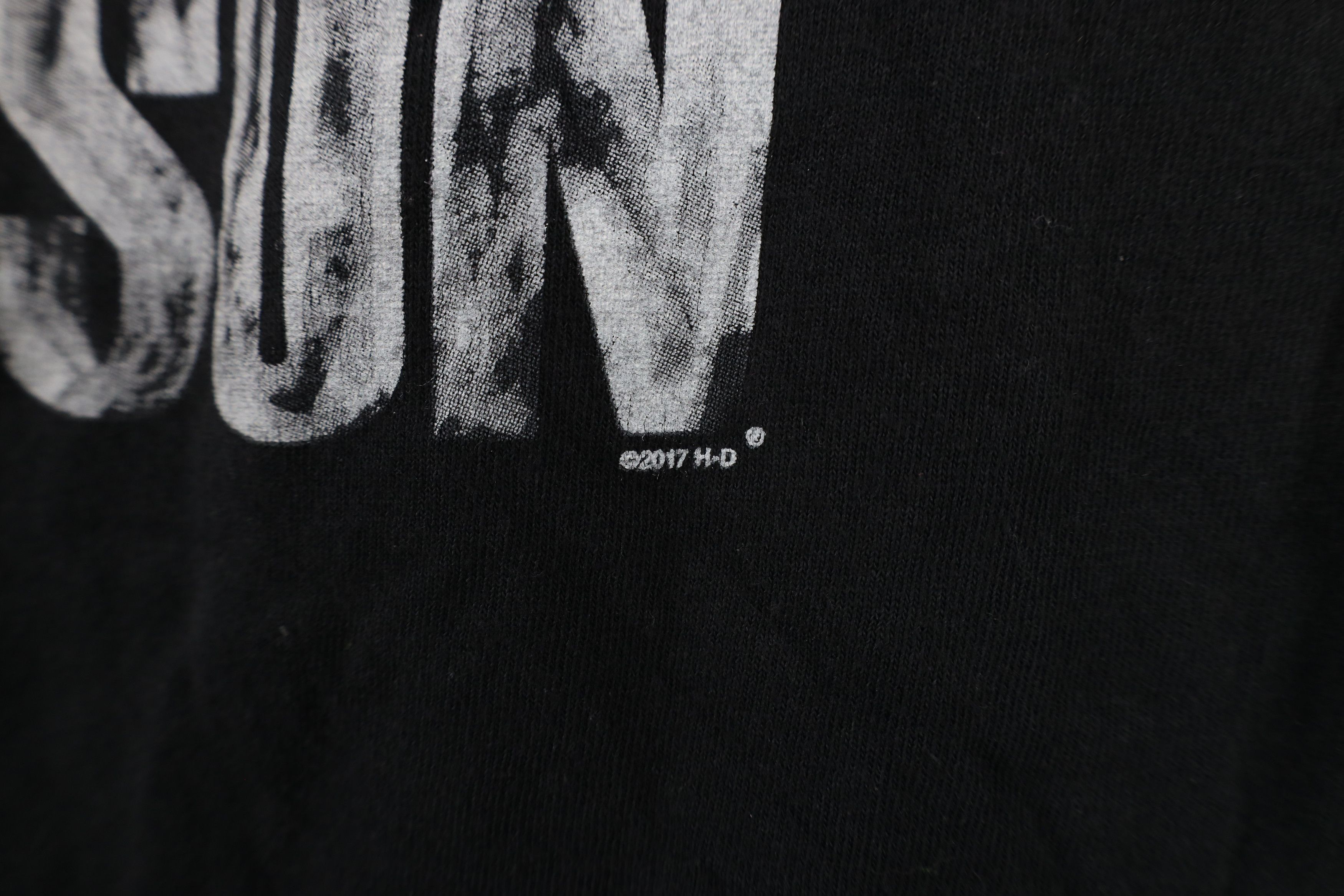 Harley Davidson × Vintage Vintage Y2K Harley Davidson Spell Out Chalk T-Shirt Black Size US L / EU 52-54 / 3 - 5 Thumbnail