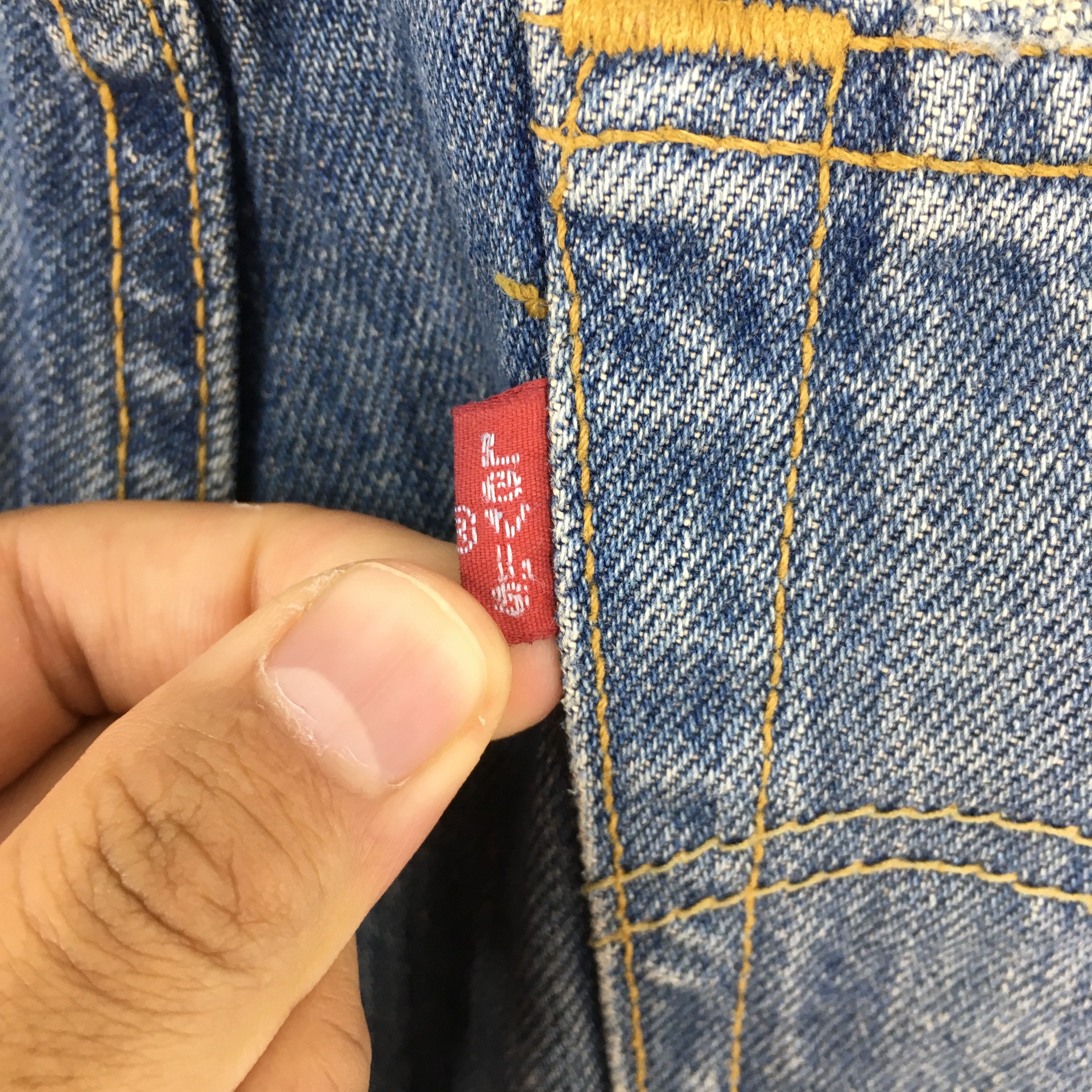 Levi's Size 26x31 Vintage 90s Levi's 501 Distressed Jeans S61 Size 26" / US 2 / IT 38 - 12 Thumbnail