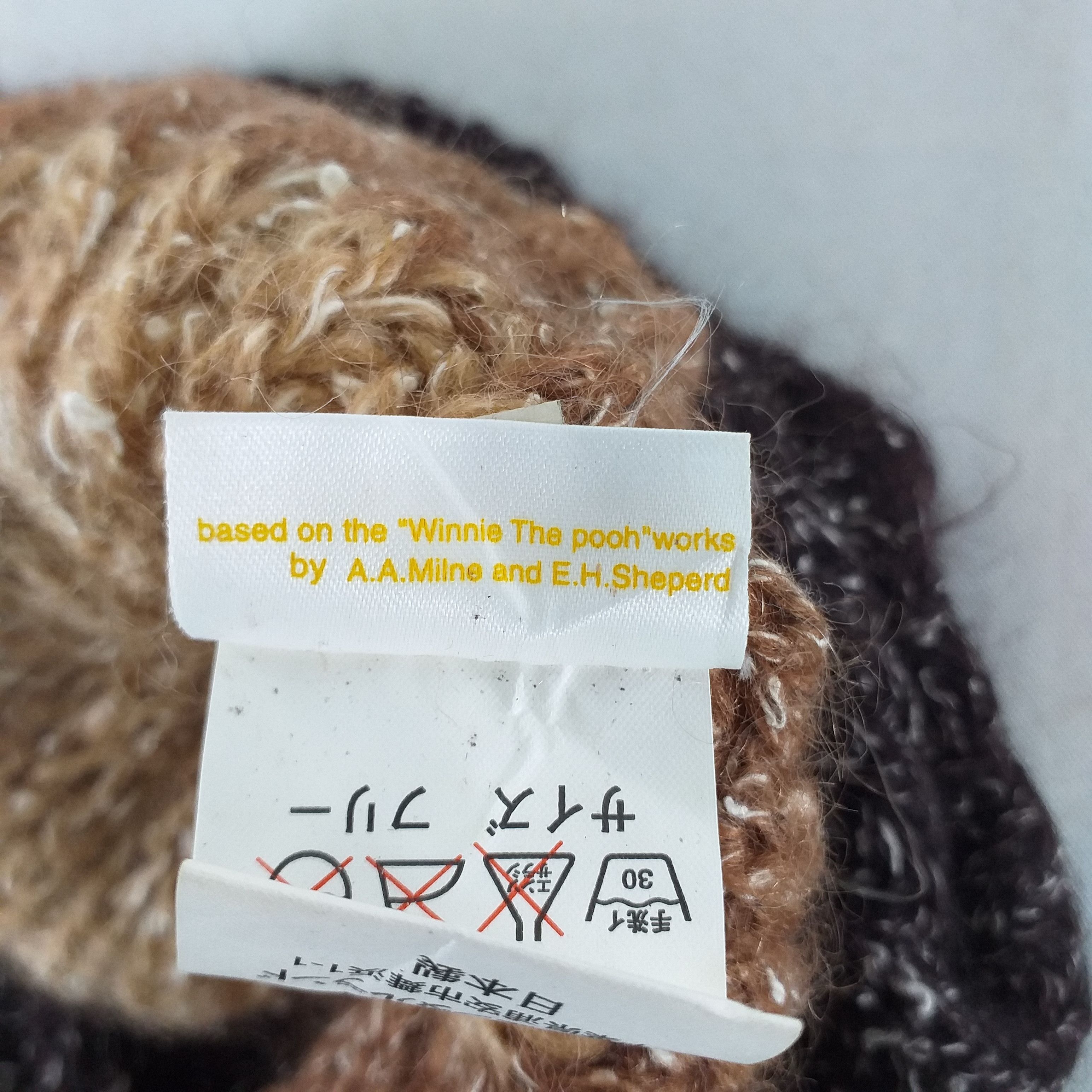 Disney Winnie The Pooh Snow Cap Hat Beanie -BN405 Size ONE SIZE - 6 Thumbnail