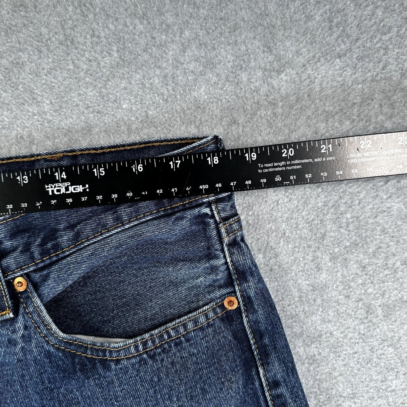 Levi's Levi's 505 Jeans Mens 38x30 Blue Medium Wash Straight Leg Regular Fit Denim Pants Size US 38 / EU 54 - 6 Thumbnail