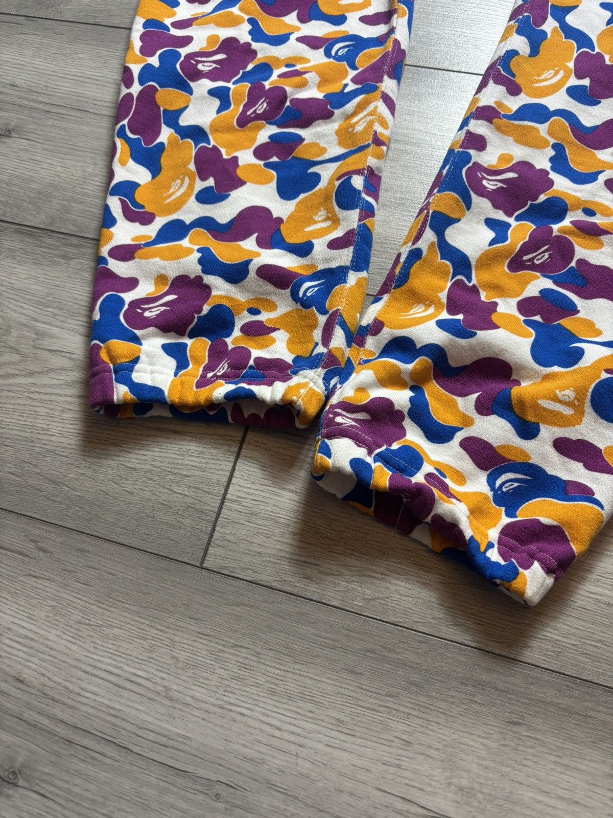 Bape Bape LA store camo joggers Size US 32 / EU 48 - 12 Thumbnail