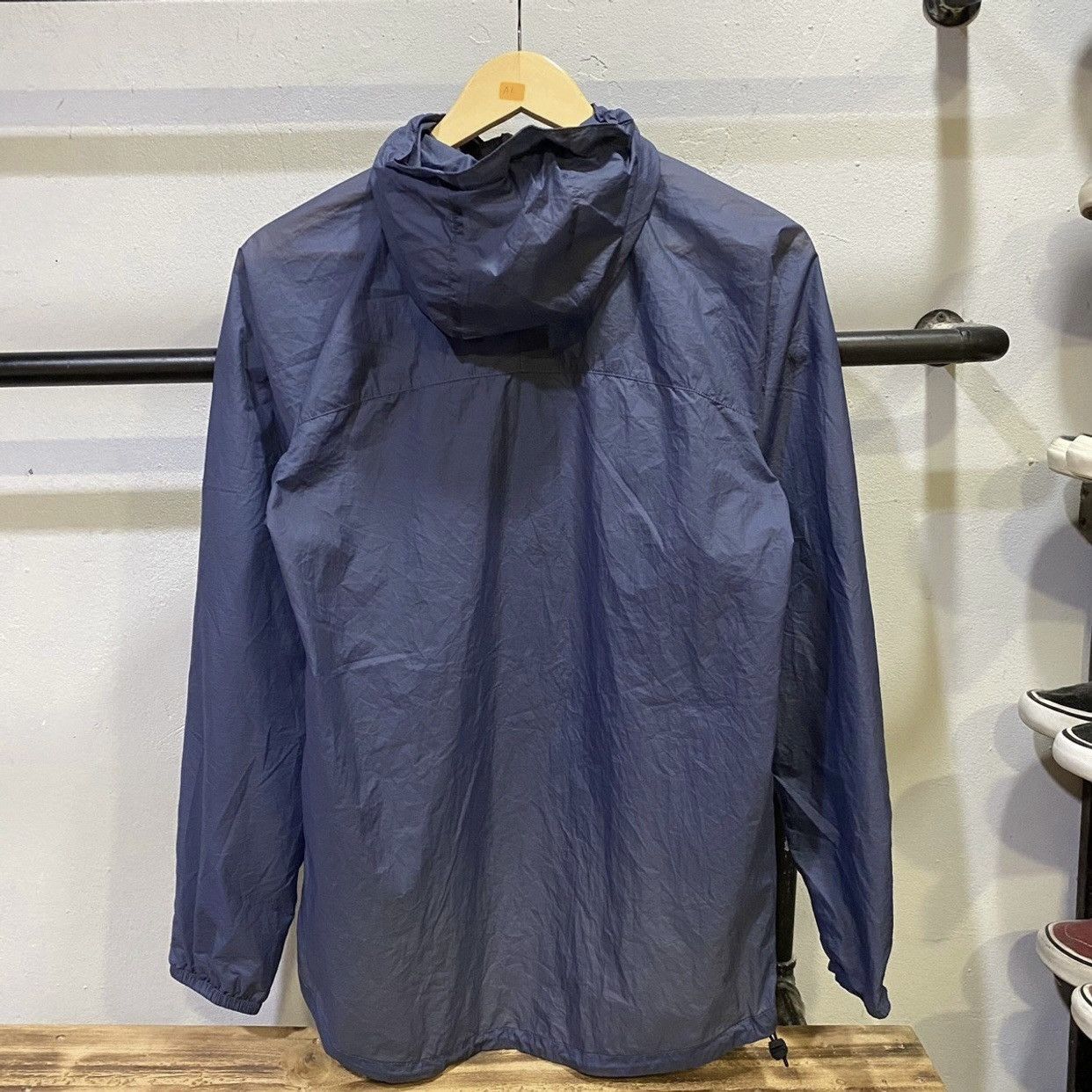 Patagonia Patagonia Houdini Light Windbreaker - Navy Blue Size US XS / EU 42 / 0 - 3 Thumbnail