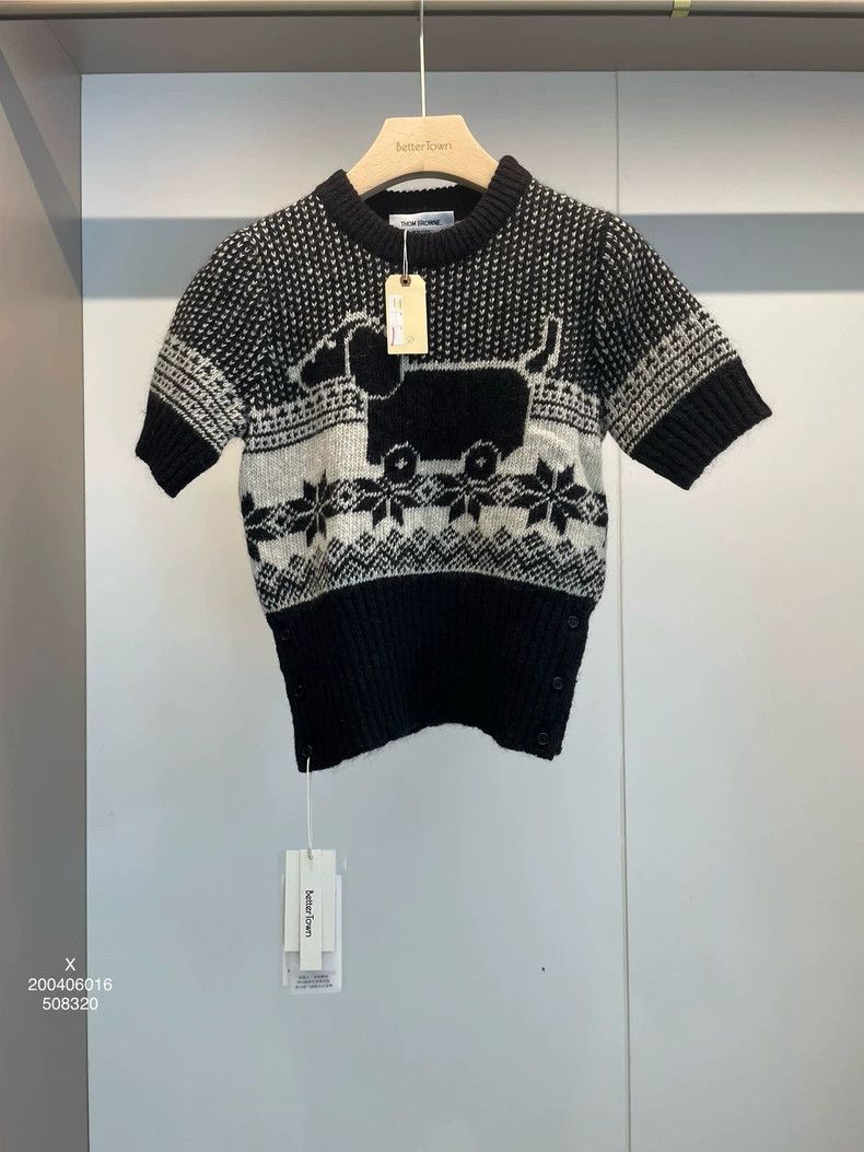 Thom Browne Thom Browne Black fur with short sleeves Size S / US 4 / IT 40 - 1 Thumbnail