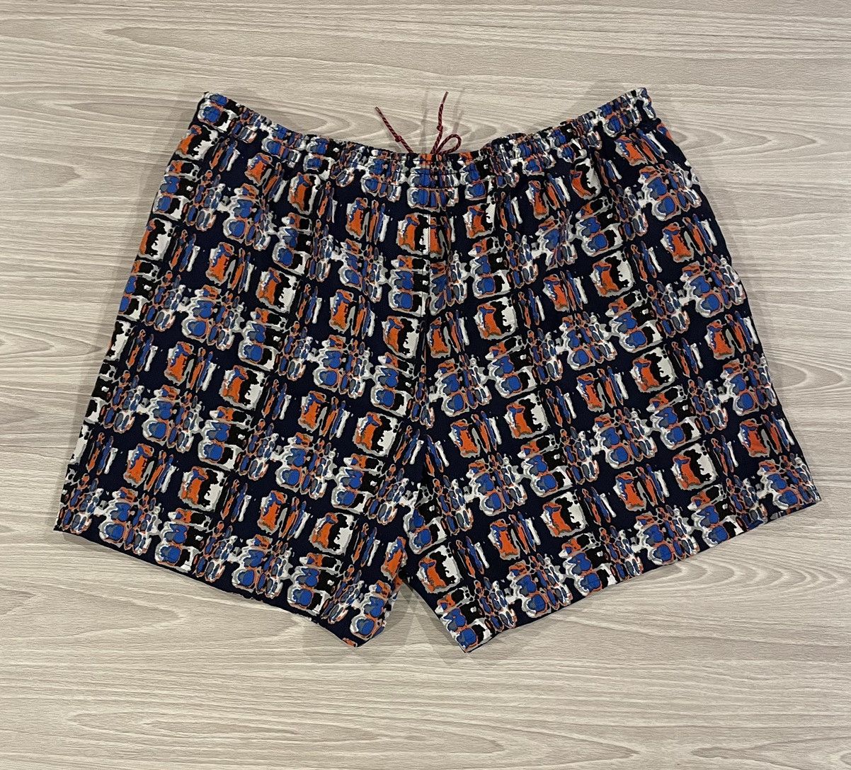 Nike Vintage 90s Nike Geometric Abstract AOP Swim Shorts Men’s XL Size US 36 / EU 52 - 7 Thumbnail