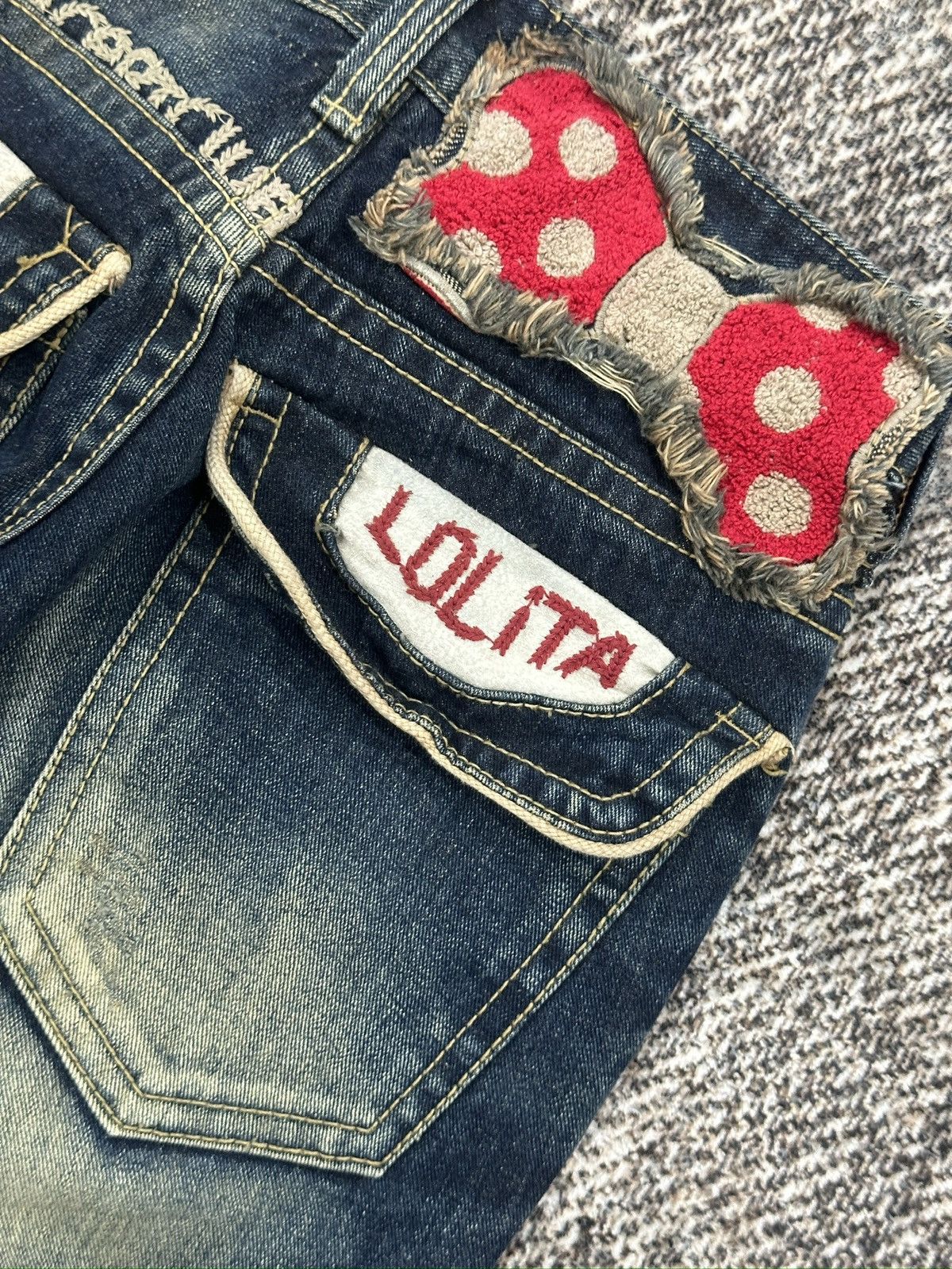 If Six Was Nine × Japanese Brand Yoshitomo Nara x Lolita Rare Jeans Size US 30 / EU 46 - 8 Thumbnail