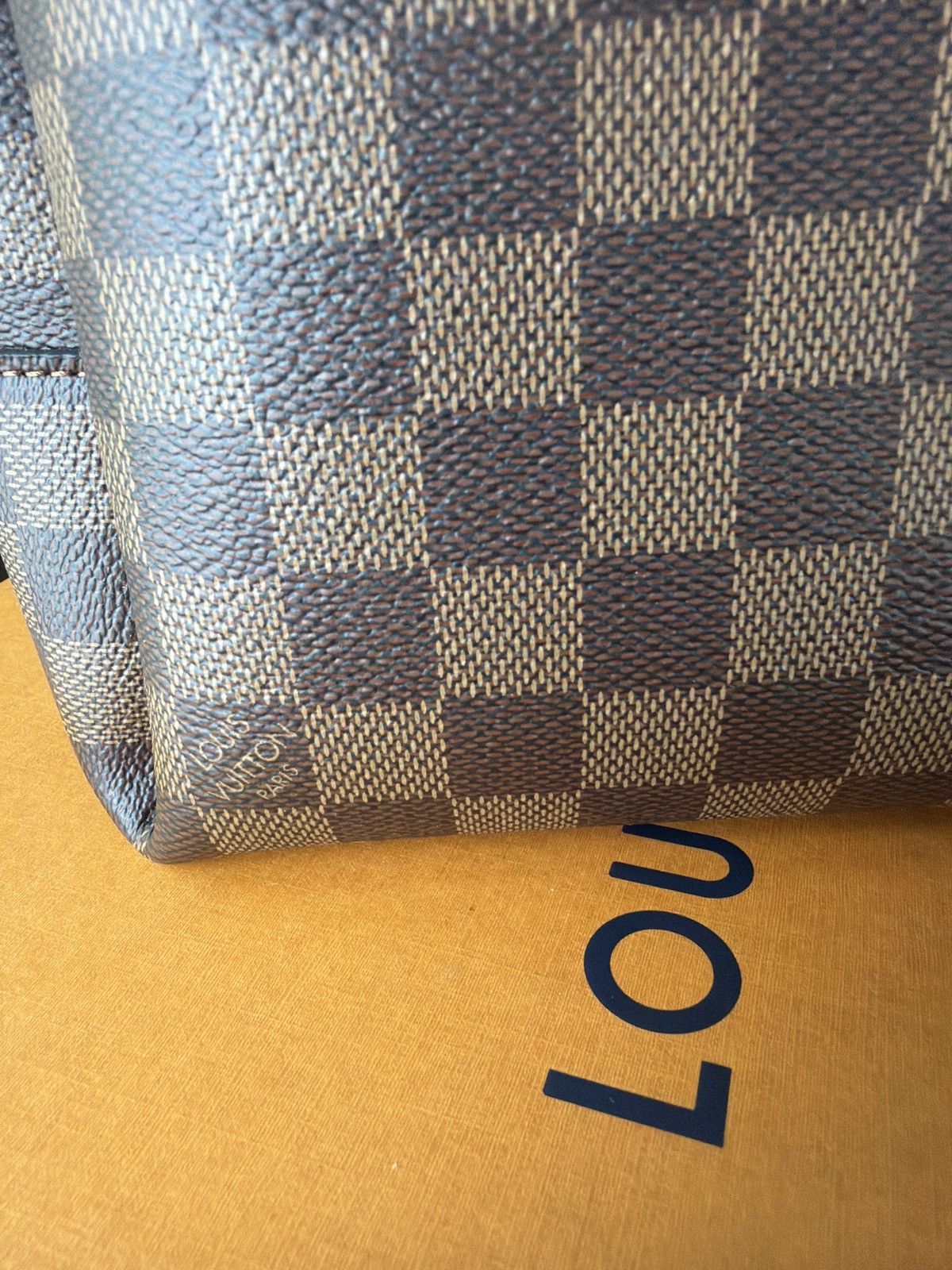 Louis Vuitton LV New Tote Size ONE SIZE - 15 Thumbnail