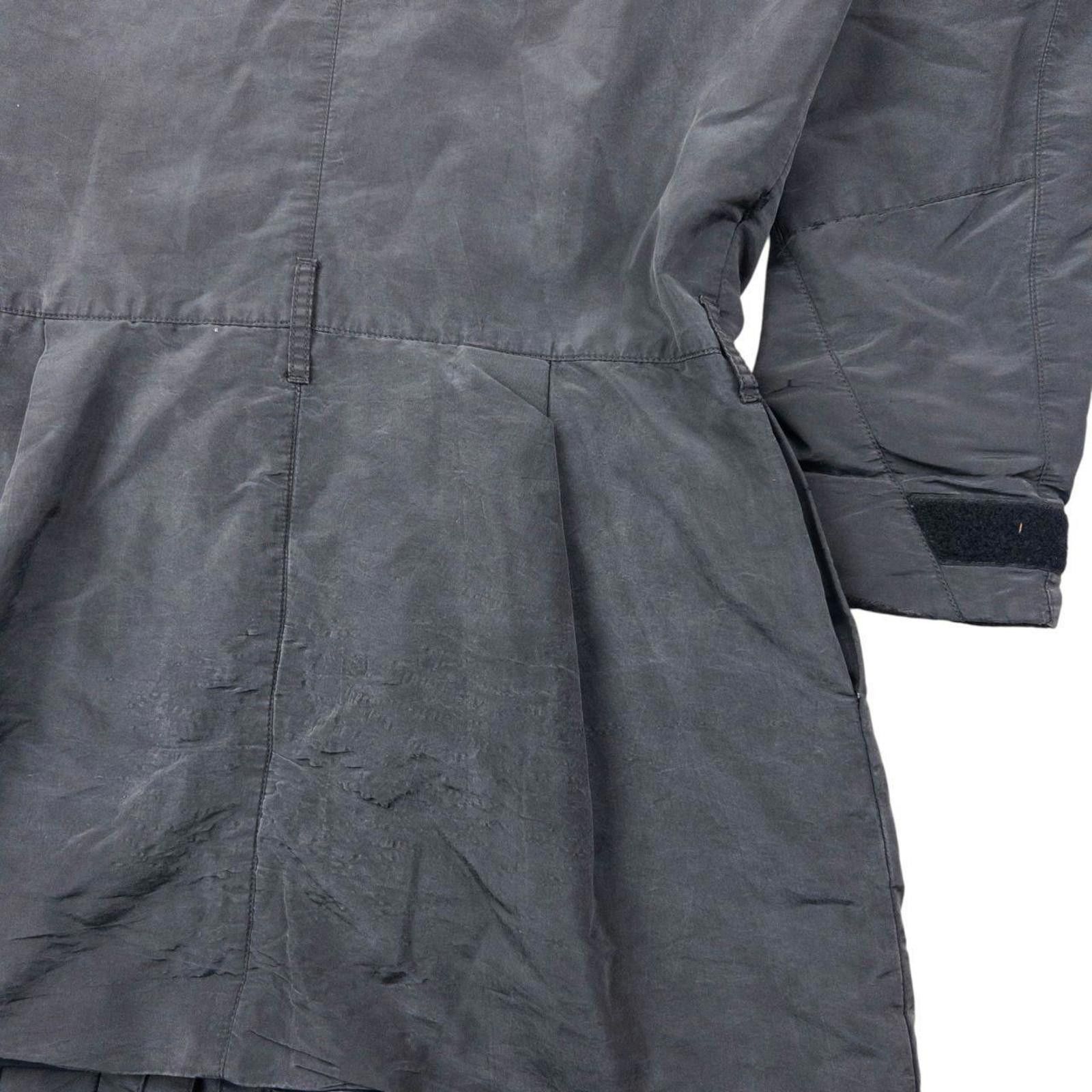 Prada Vintage Prada Rain Jacket Womens Size L Size US L / EU 52-54 / 3 - 5 Thumbnail