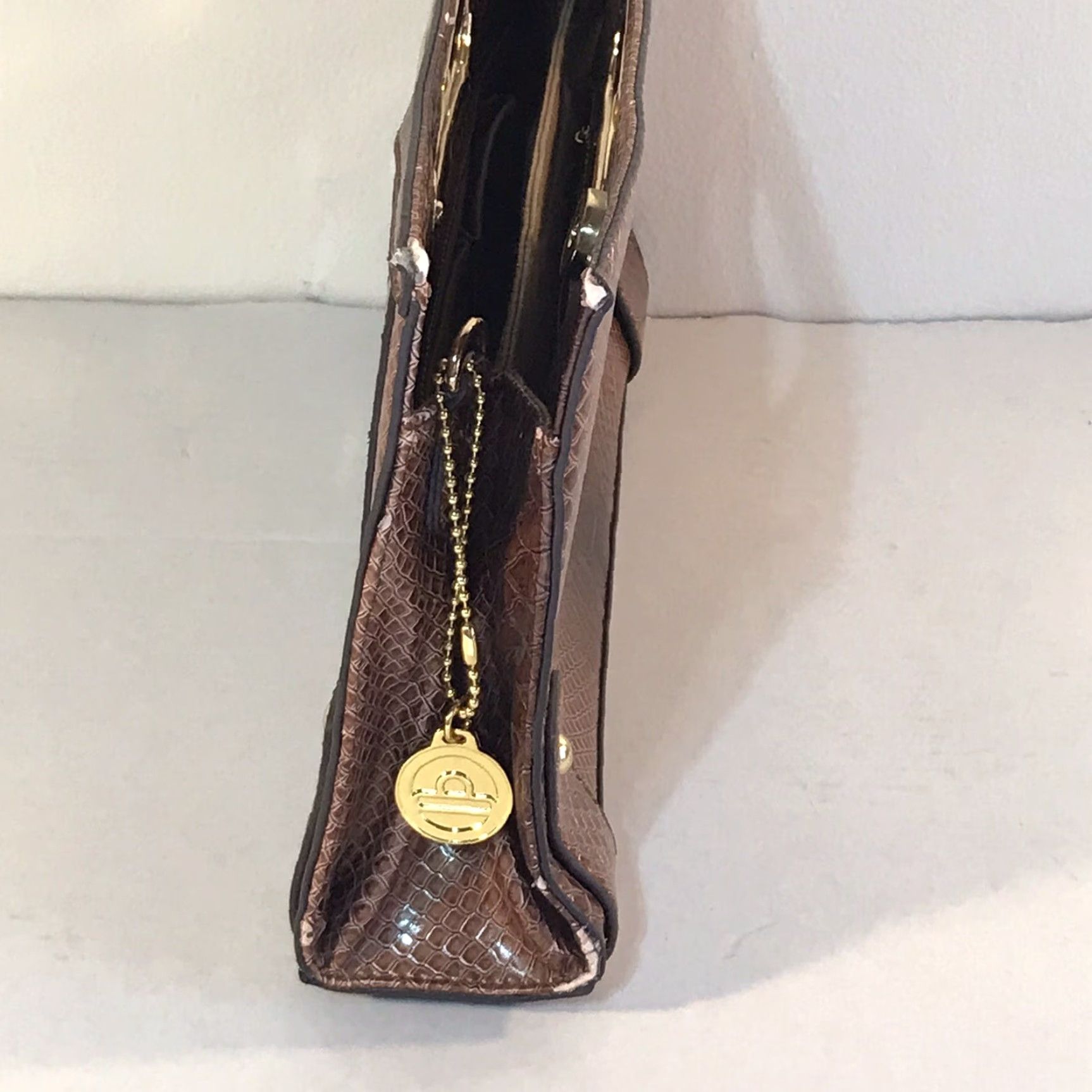 Crocs VINTAGE Big Buddha Brown Crocodile Embossed Leather Clutch Bag Women's Medium Party Casual Workwear Size ONE SIZE - 2 Thumbnail