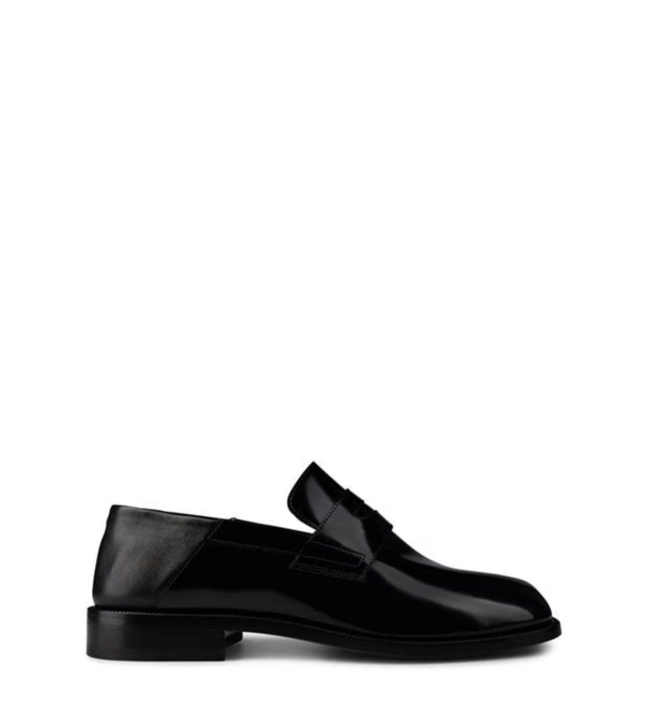image of Maison Margiela Mmm Mocassin Sn41 Shoes in Black, Men's (Size 10)