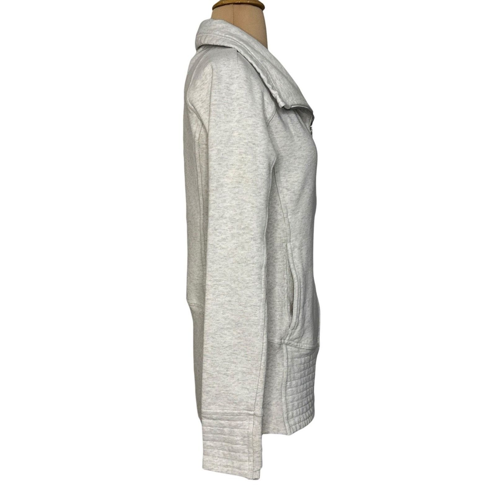 Lululemon LULULEMON Radiant Jacket Heathered Ivory Wunder Leggings 6 Size M / US 6-8 / IT 42-44 - 8 Thumbnail