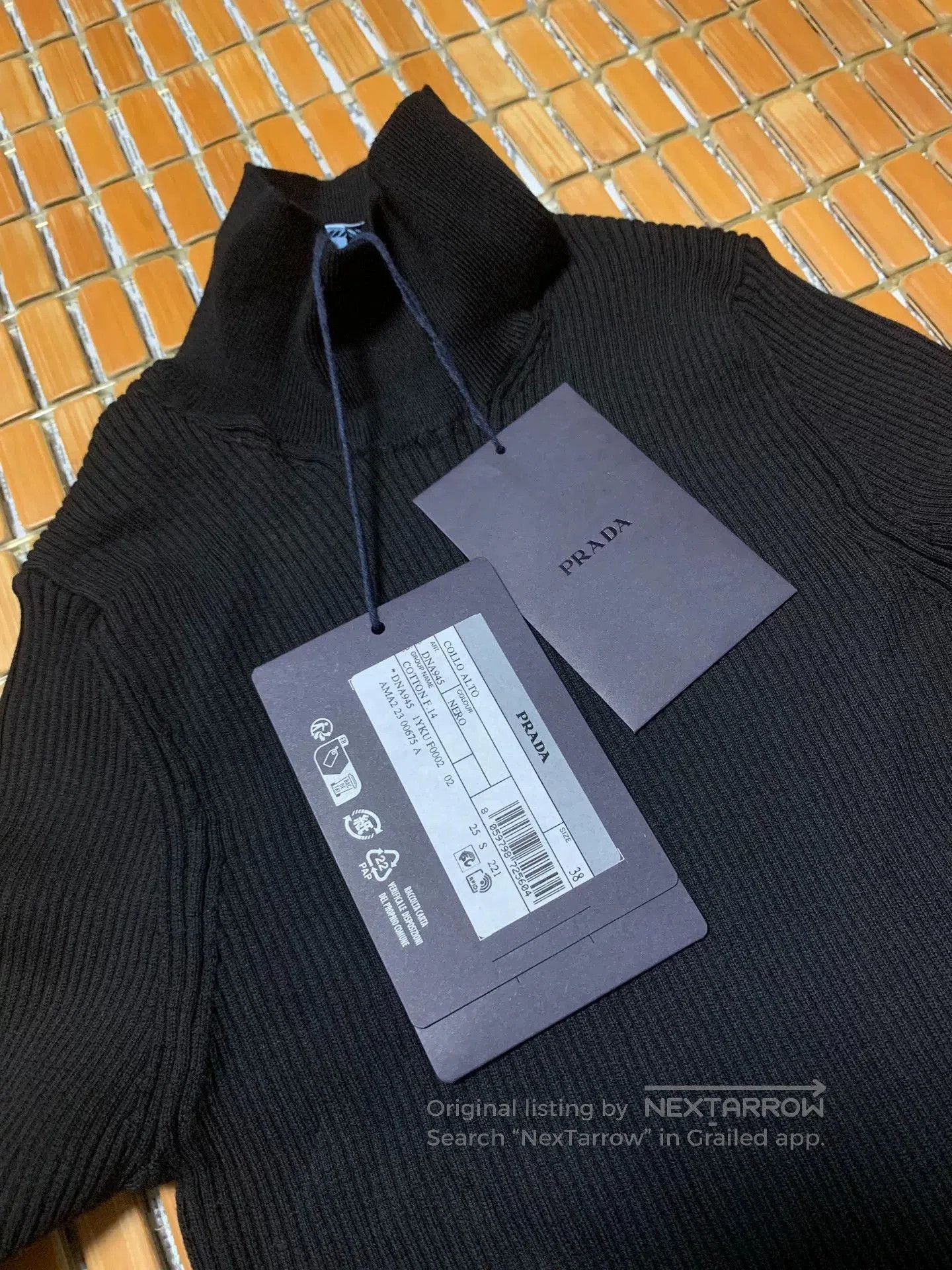 Prada Prada Slim Stretch Sweatshirt. Size S / US 4 / IT 40 - 3 Thumbnail