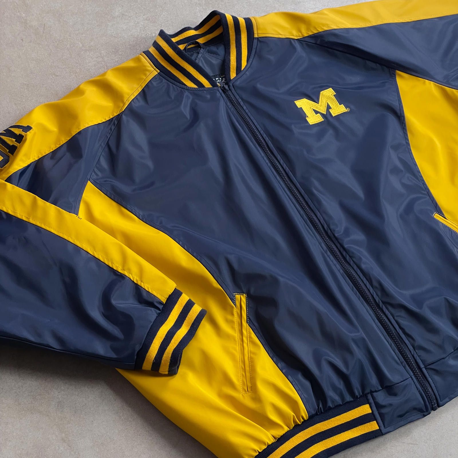 Designer 2000s Steve & Barry's Michigan State Wolverines Jacket - 3XL Size US XXL / EU 58 / 5 - 6 Thumbnail