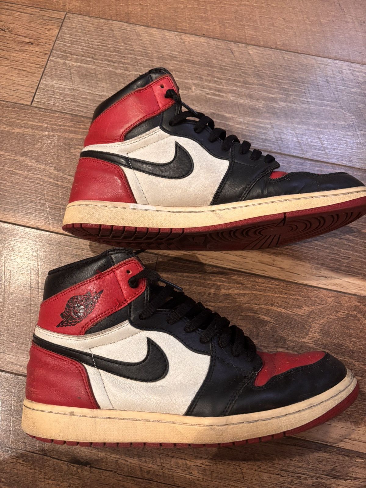 Jordan Brand Bred toe jordan 1s Size US 10.5 / EU 43-44 - 5 Thumbnail