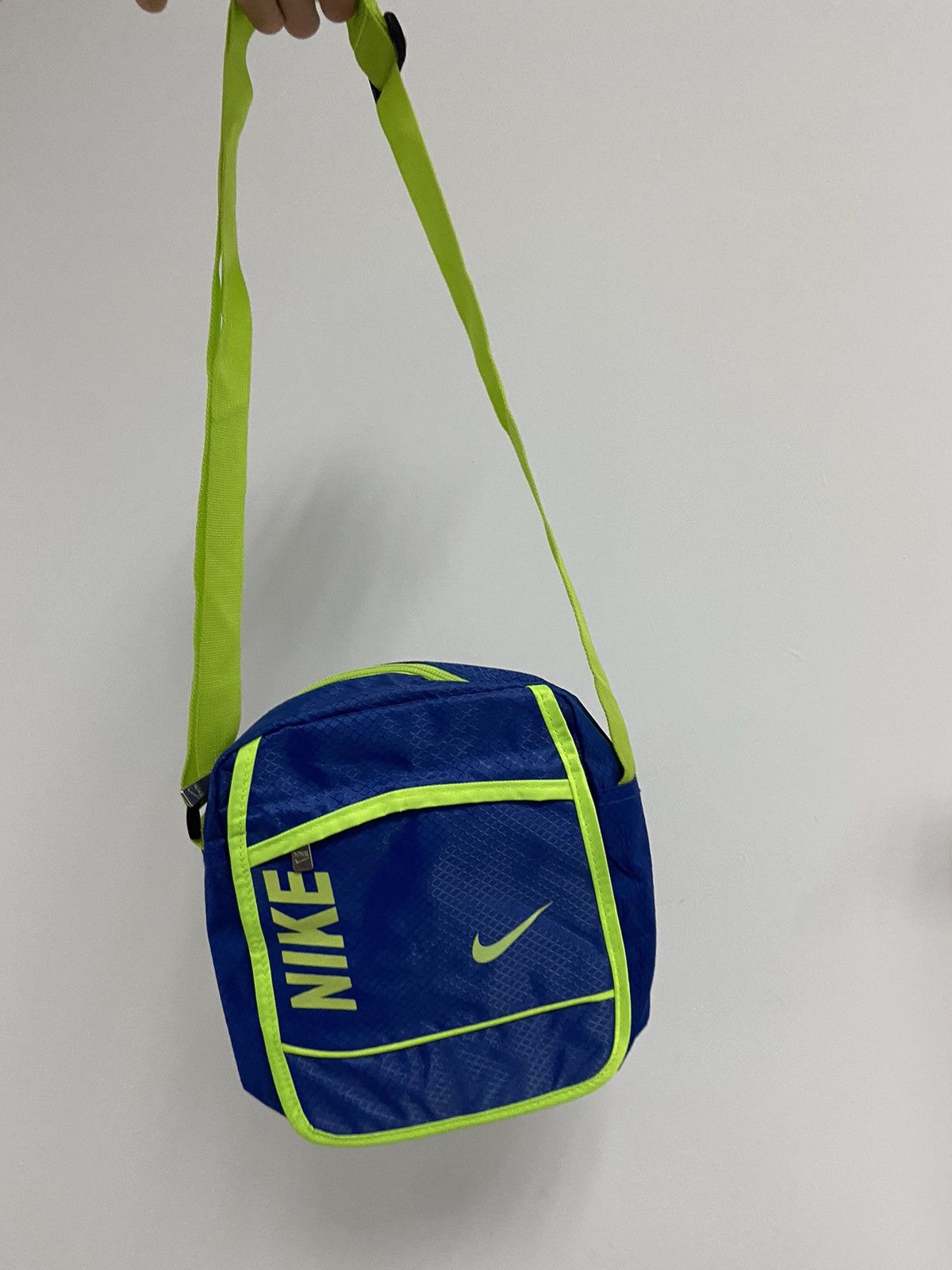 Nike Nike Vintage Shoulder Small Bag Big Logo Y2K Style Messenger Size ONE SIZE - 6 Thumbnail