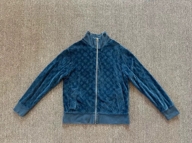 Louis Vuitton Louis Vuitton Full logo printed zip-up turtleneck velvet lo Size XS / US 0-2 / IT 36-38 - 1 Thumbnail
