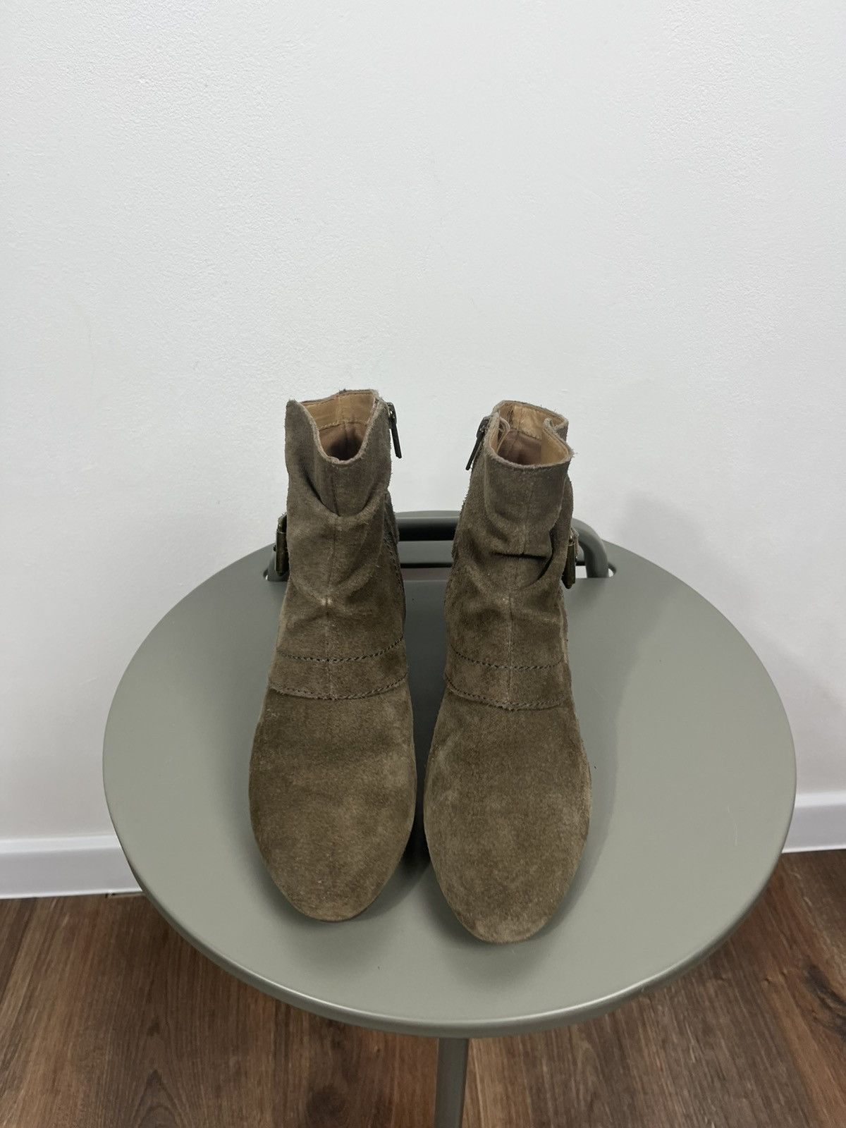 Clarks Clarks Suede Ankle Boots Buckle Low Heel Women EU 37.5 Brown Size US 6.5 / IT 36.5 - 8 Thumbnail