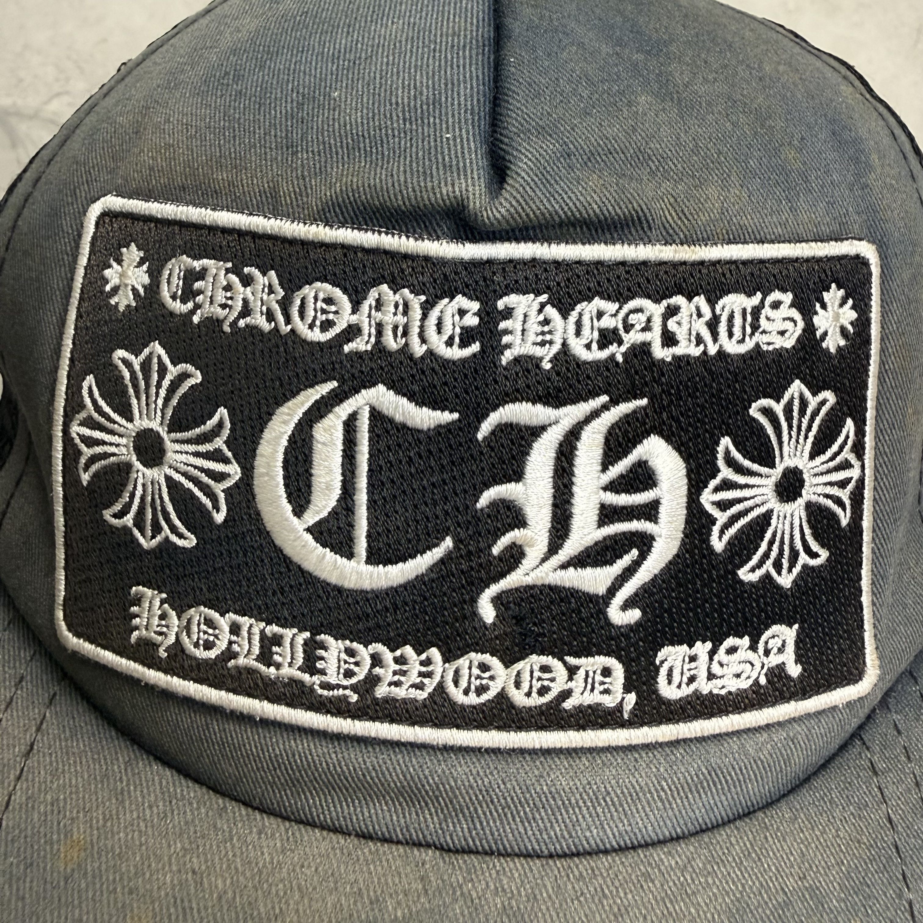 Chrome Hearts 90s Chrome Hearts Hollywood Sun Faded Trucker Hat Size ONE SIZE - 4 Thumbnail