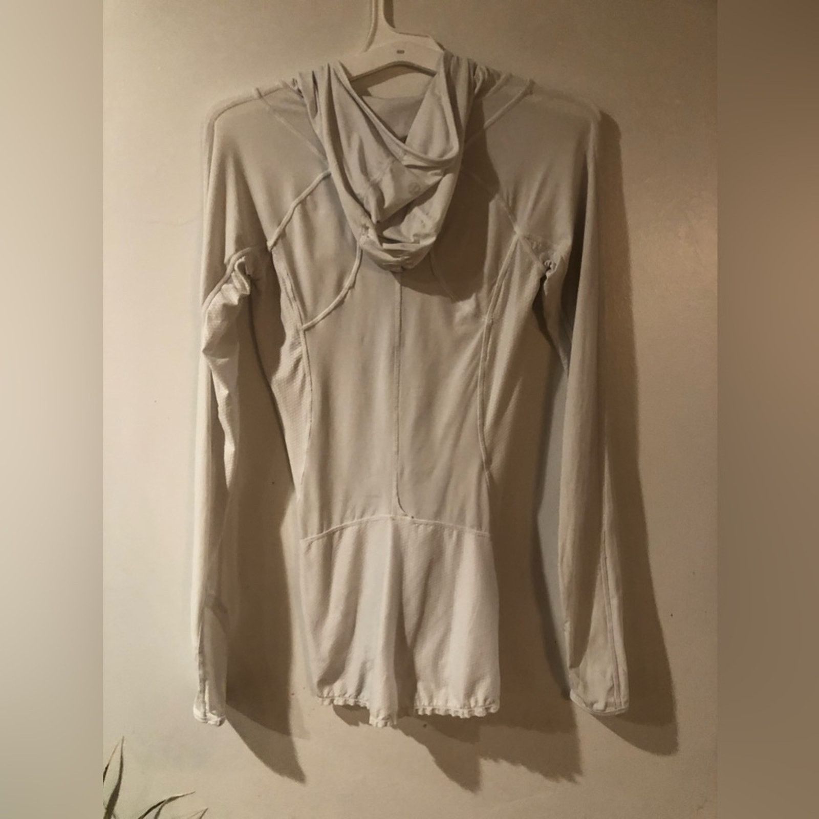 Lululemon Lululemon sports top with hoodie Size S / US 4 / IT 40 - 9 Thumbnail