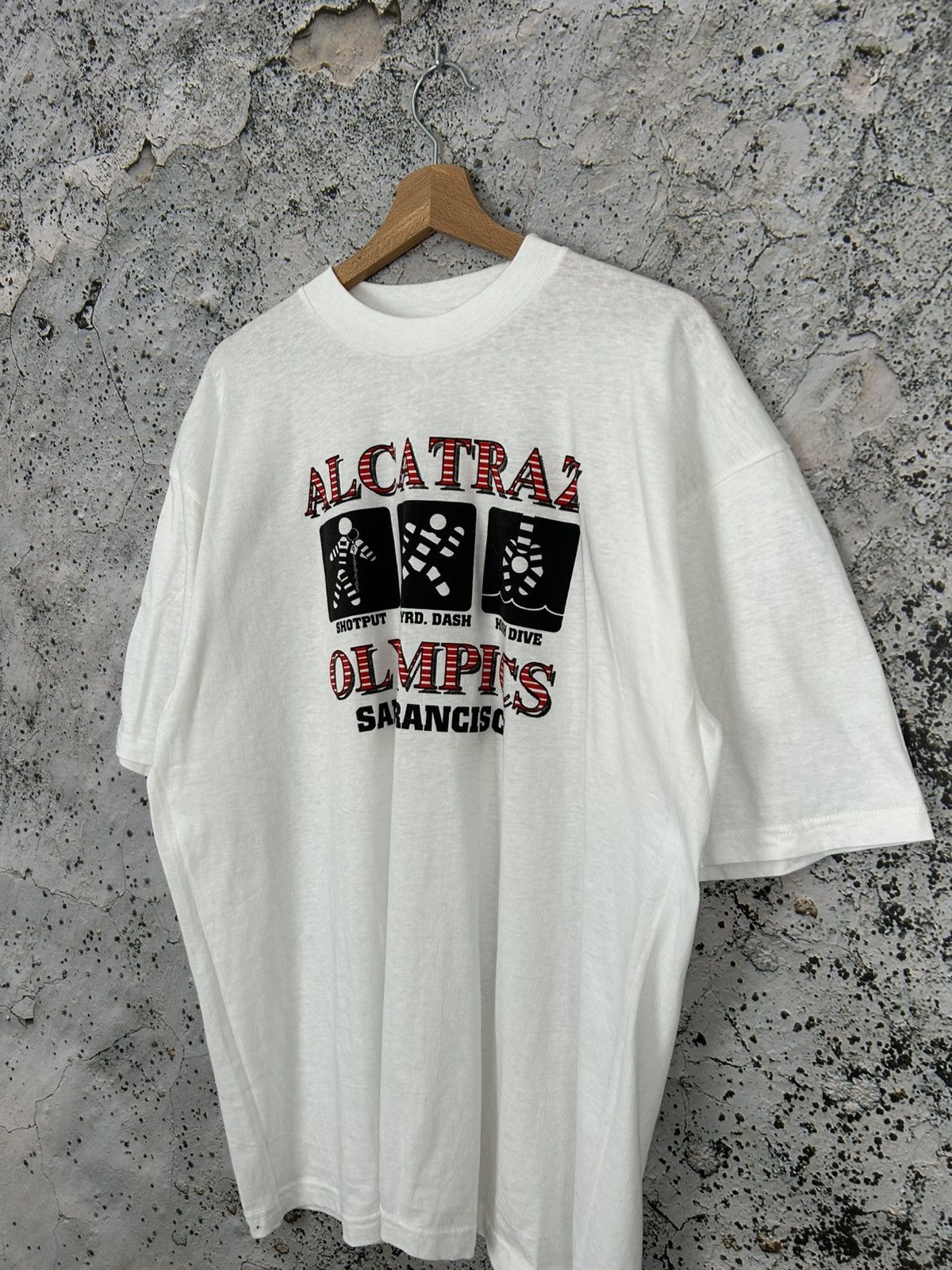 Vintage Vintage Alcatraz Olympic San Francisco Graphic Tee Size US XL / EU 56 / 4 - 2 Thumbnail
