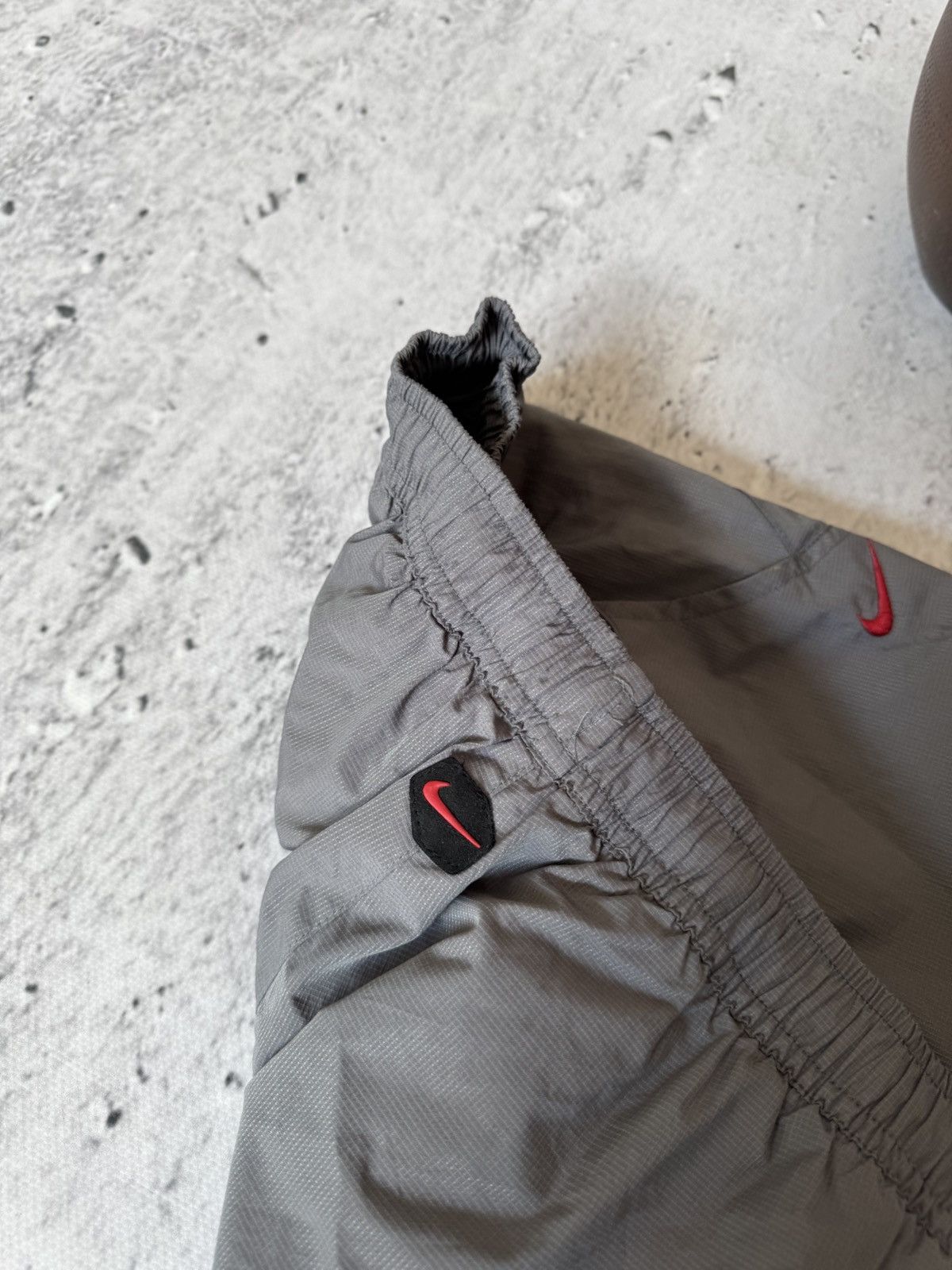 Nike × Vintage NIKE NYLON VINTAGE Y2K OVERSIZE BAGGY FIT PANTS SWEATPANTS Size US 34 / EU 50 - 10 Thumbnail