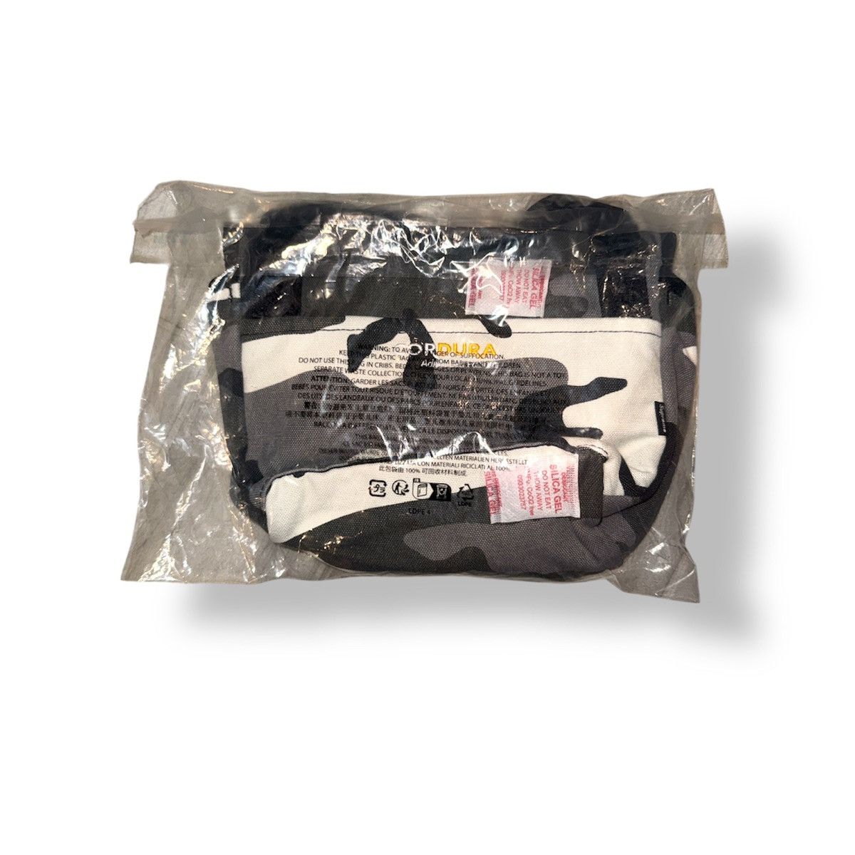 Supreme SS25 Supreme - Snow Camo Mini Messenger Bag Size ONE SIZE - 2 Thumbnail