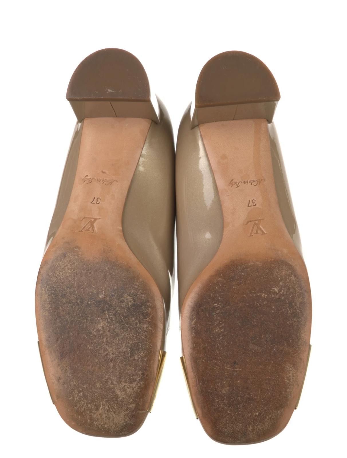Louis Vuitton Louis Vuitton Patent Leather Pumps w/ Gold Emboss US7 | EU37 Size US 6 / IT 36 - 5 Thumbnail