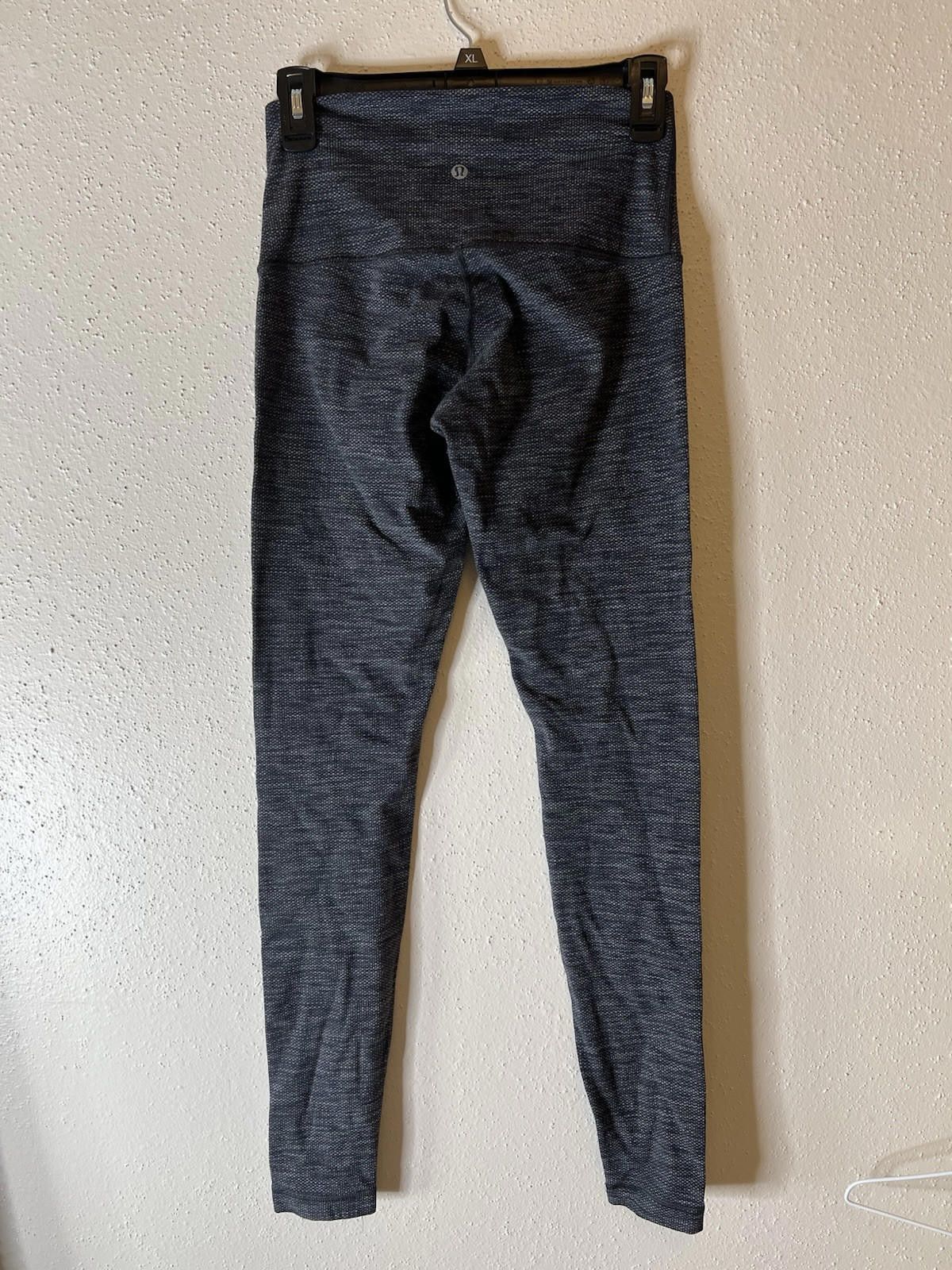 Designer Lululemon Gray Texture Pattern Full Length Wunder Size 6 Size 28" / US 6 / IT 42 - 3 Thumbnail