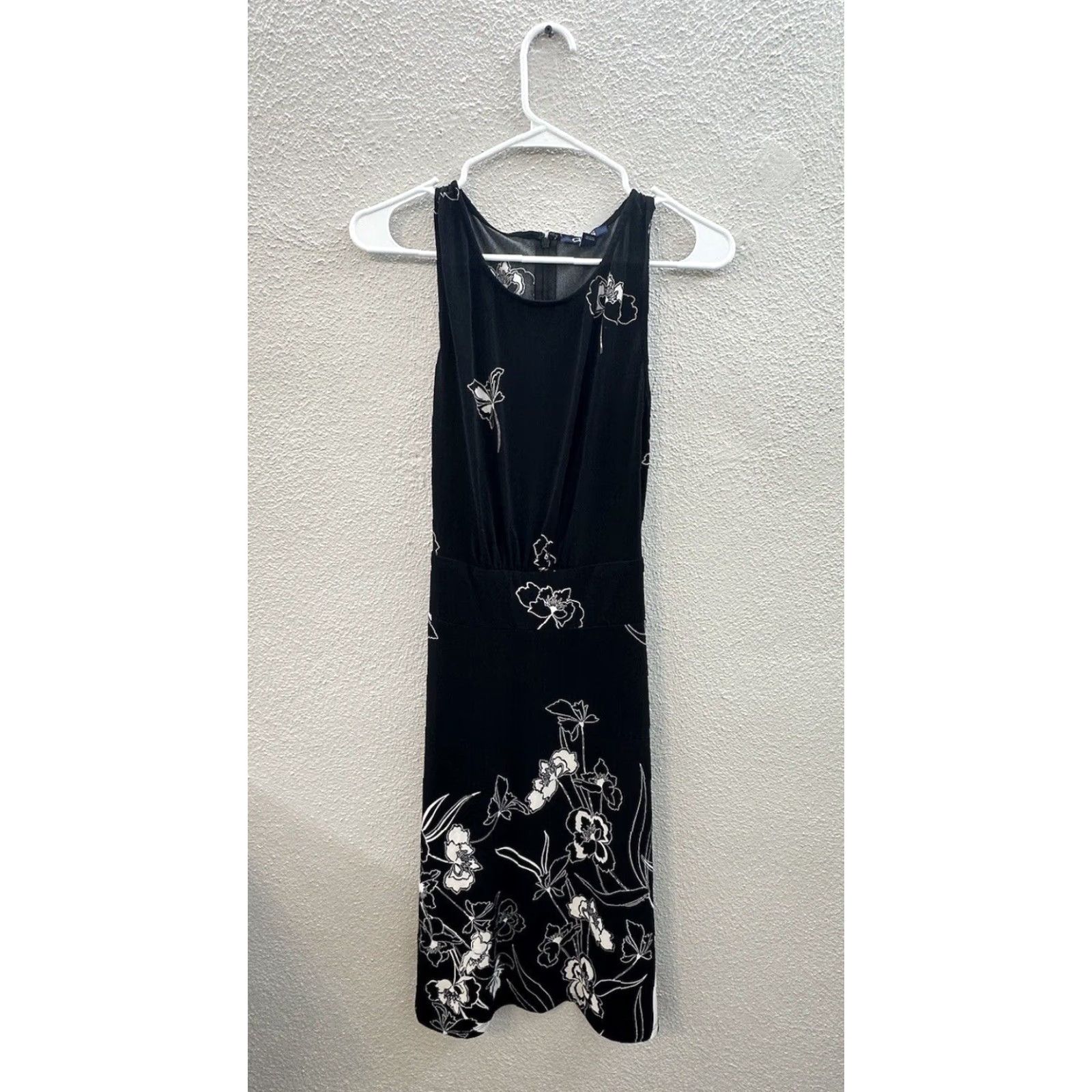 Chaps Chaps Dress Black Floral Sleeveless Tank Womens M A-Line Knee Length Size M / US 6-8 / IT 42-44 - 2 Thumbnail