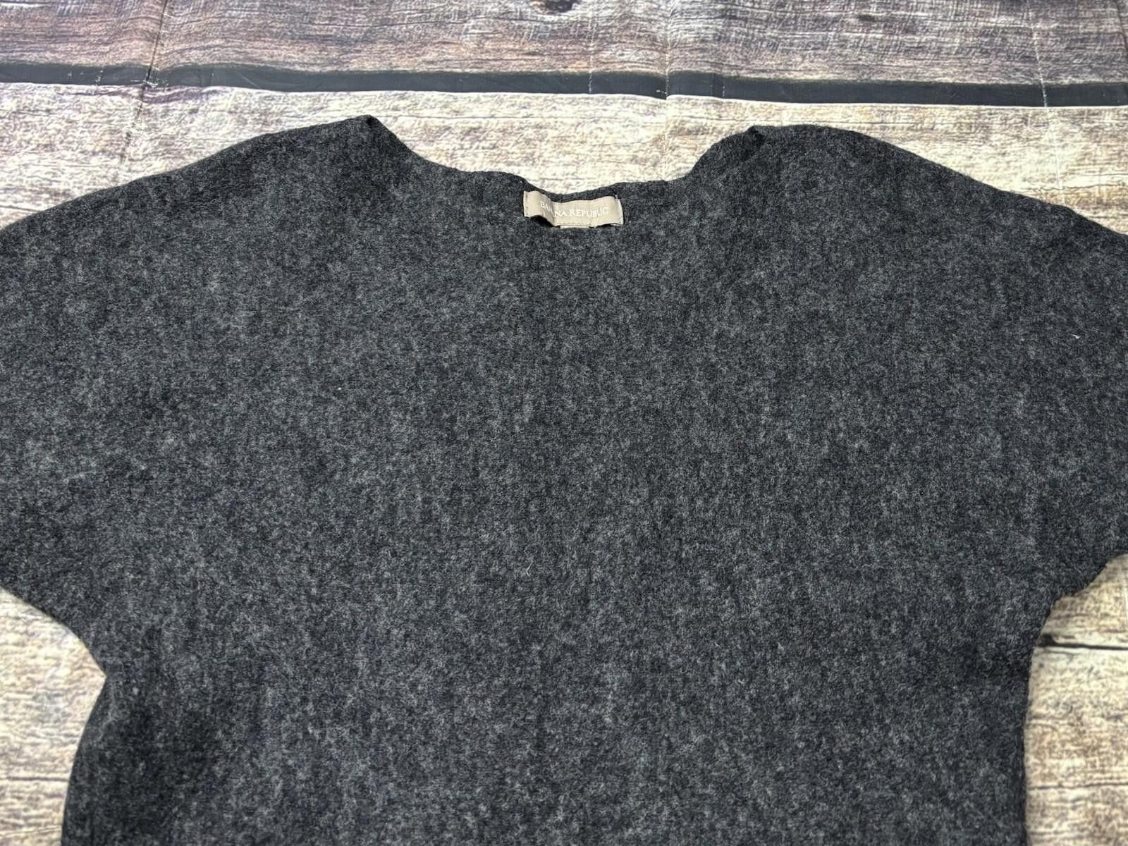 Banana Republic Banana Republic Sweater Womens XS Merino Wool Blend Size XS / US 0-2 / IT 36-38 - 3 Thumbnail