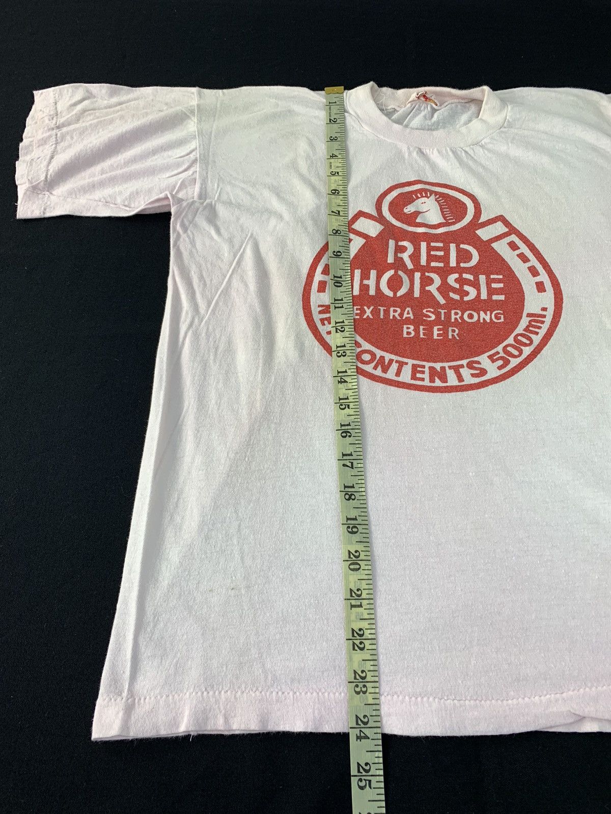 Japanese Brand 90s Red Horse Extra Strong Beer Name Logo Horshoes Tee Size US M / EU 48-50 / 2 - 8 Thumbnail