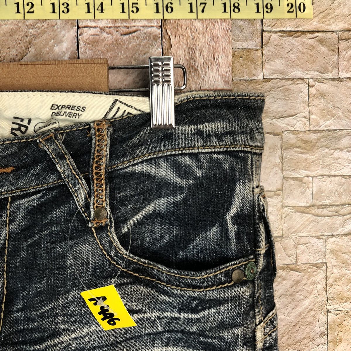 Japanese Brand Urban Crush faded Blue denim Jeans #A996 Size 30" / US 8 / IT 44 - 8 Thumbnail