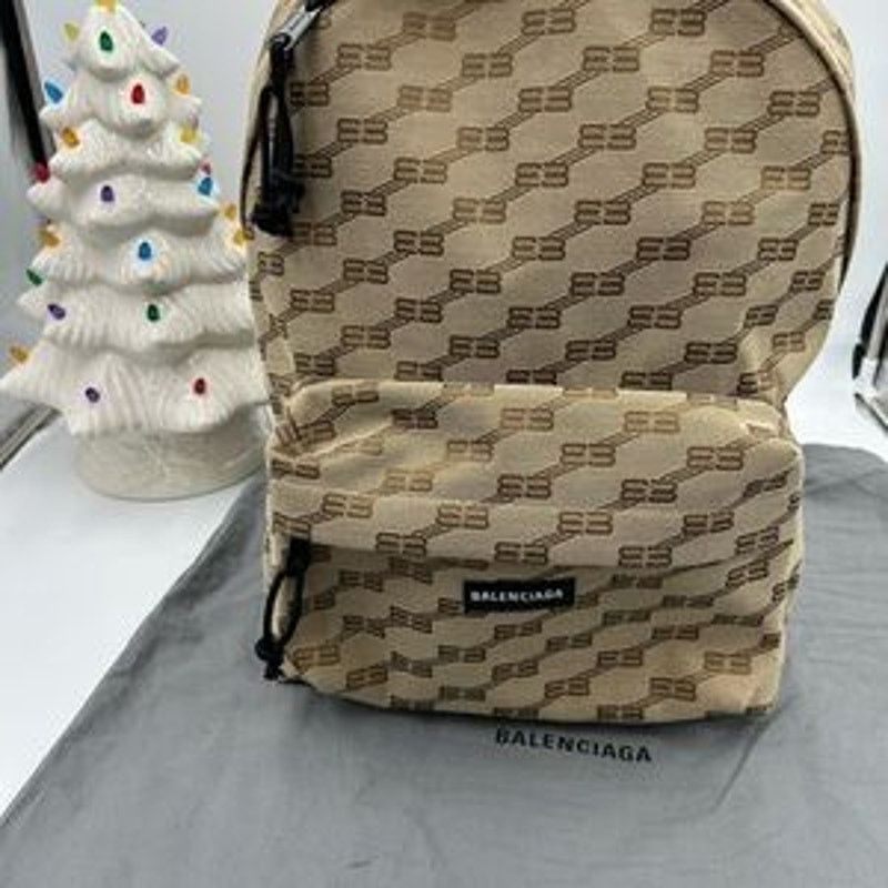 Unisex Balenciaga signature backpack in beige BB monogram
