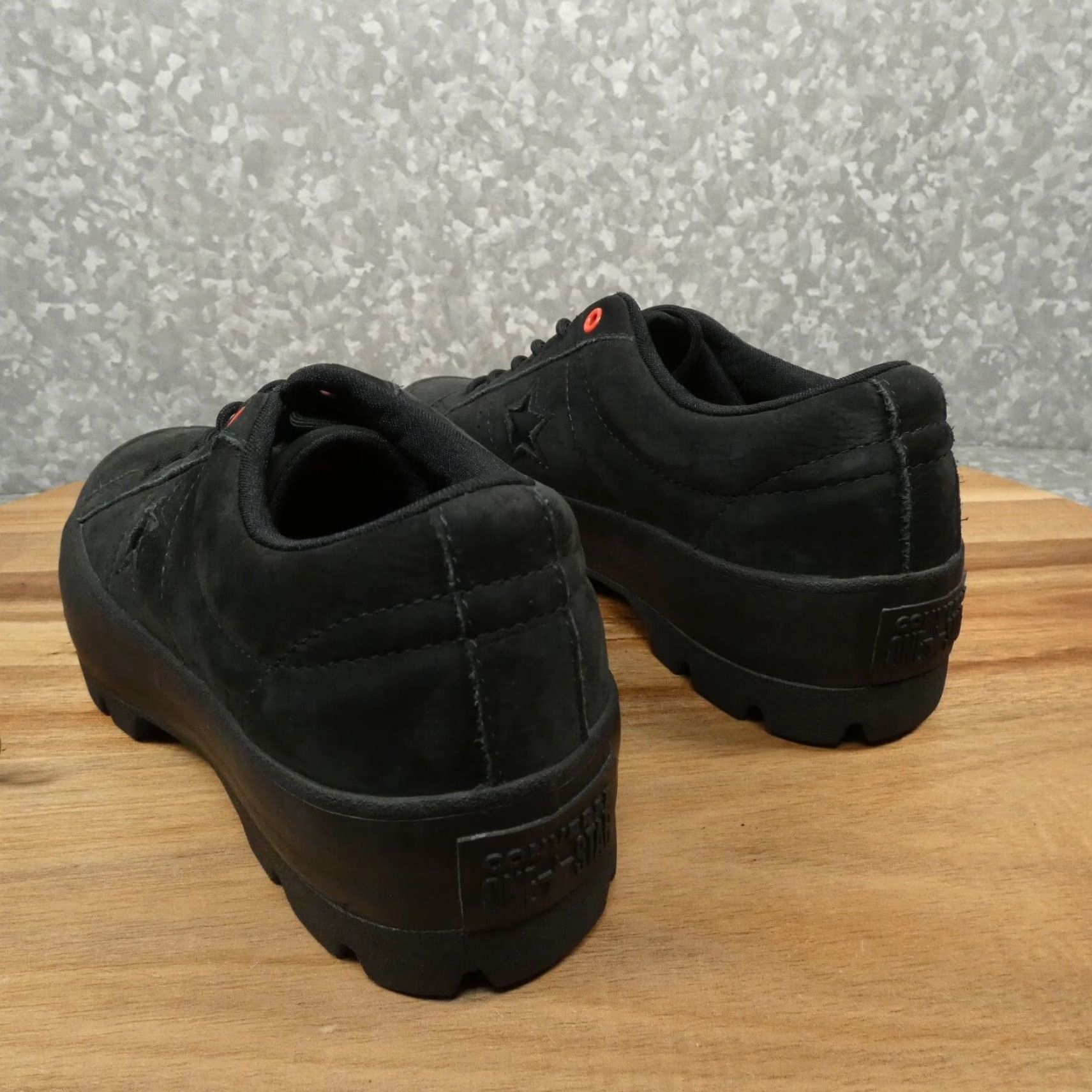 Converse Converse One Star Lugged Low Top Sneaker Womens 6 Black 565064C Size S / US 4 / IT 40 - 5 Thumbnail