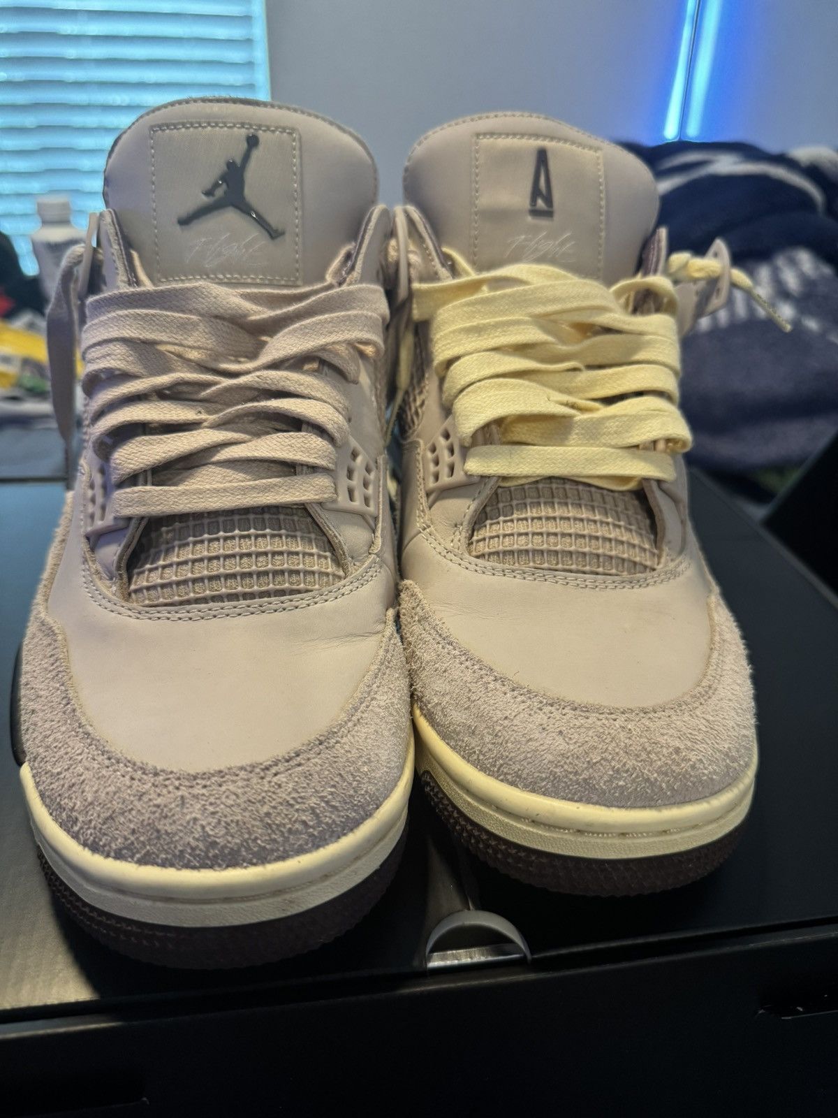 Jordan Brand × Nike Jordan 4 x A Ma Maniere Fossil Stone Size US 11.5 / EU 44-45 - 3 Thumbnail