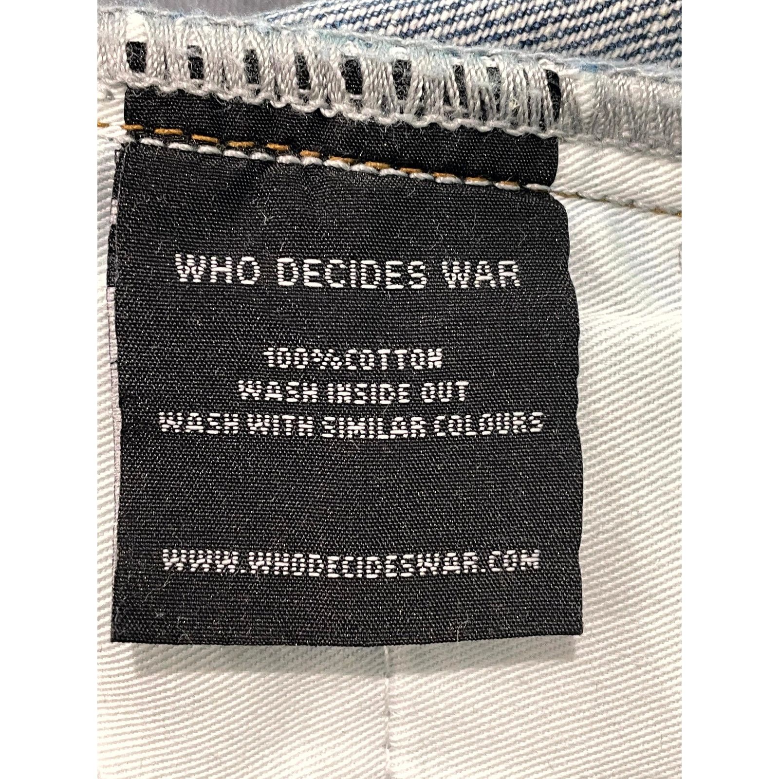 Who Decides War WDW Ultra Flare Scripture Light Wash Denim Jeans Size US 32 / EU 48 - 5 Thumbnail