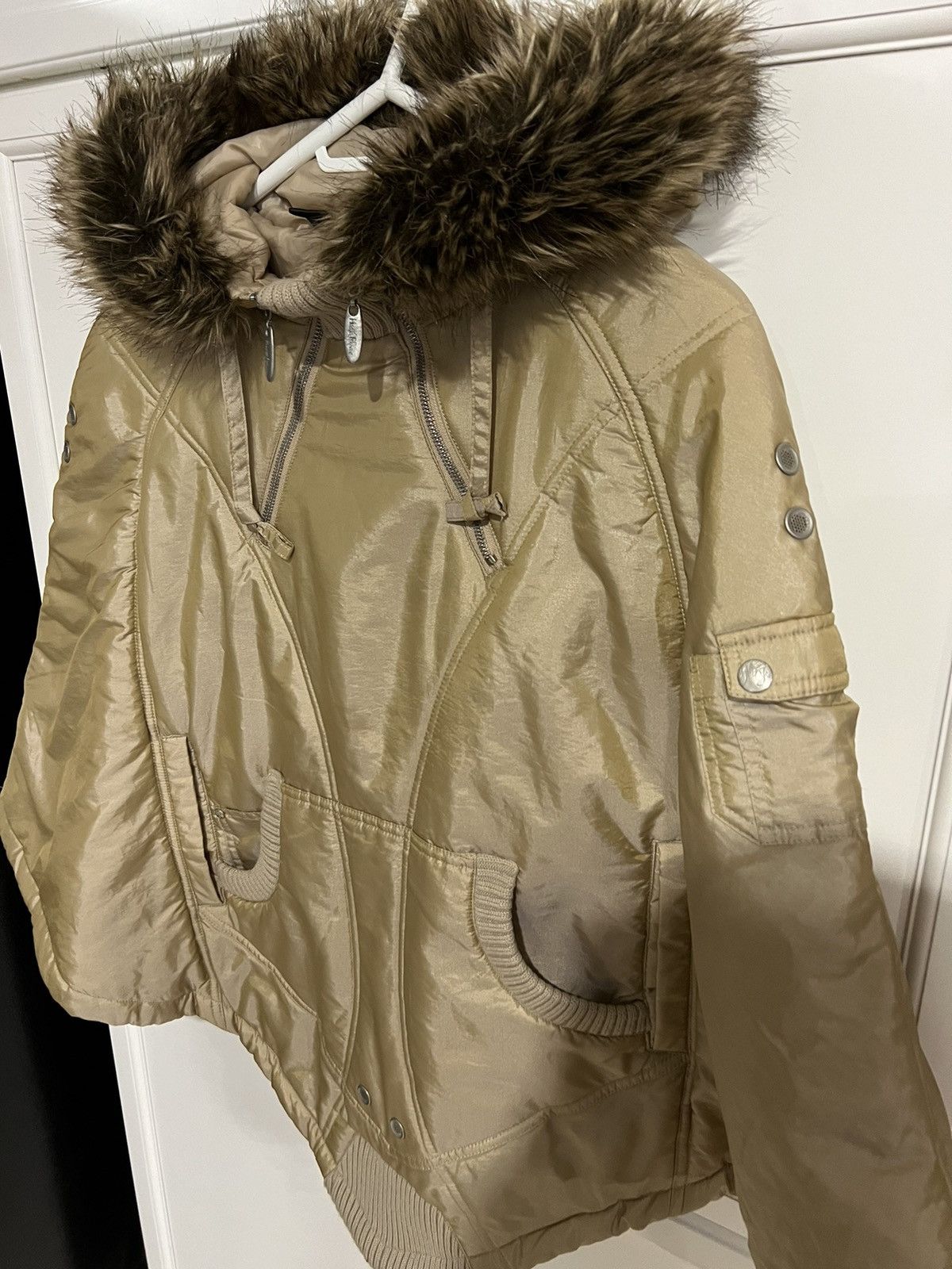 Mecca Vintage poncho vest with fur parka Size M / US 6-8 / IT 42-44 - 7 Thumbnail