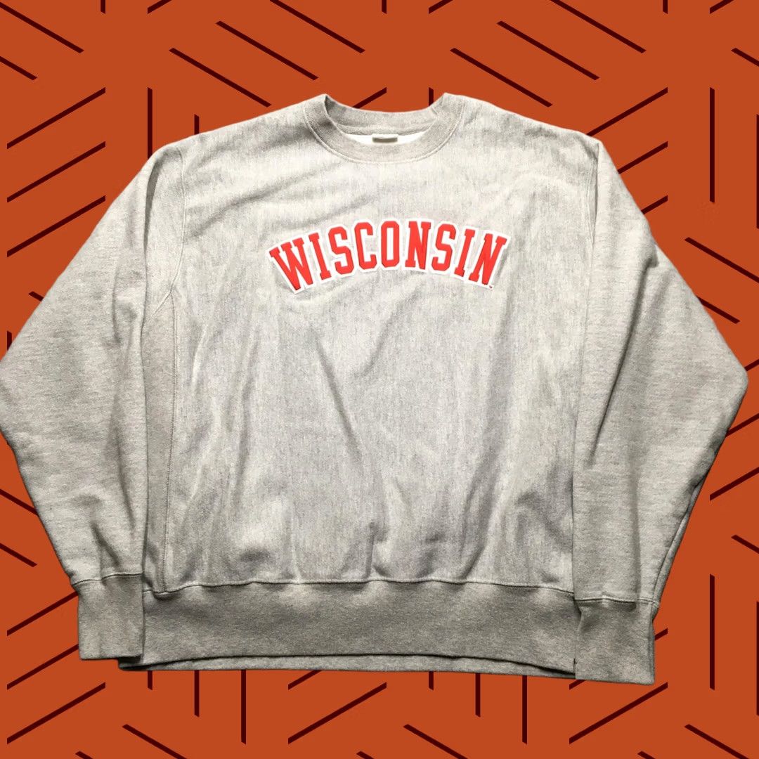 Champion VINTAGE Champion Sweatshirt Mens XL College Graphic Pullover Wisconsin Reverse Weave Gray Deluxe Logo Cotton Polyester Heavyweight Size US XL / EU 56 / 4 - 1 Thumbnail