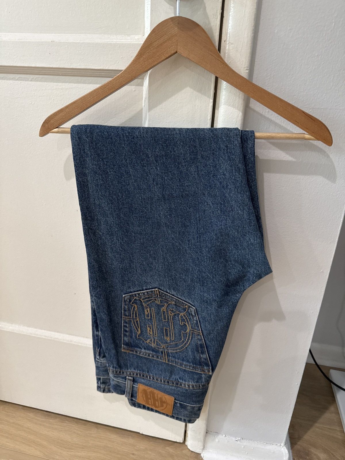 Menace Embossed Target Logo Denim Pants Blue size 30 Size US 30 / EU 46 - 3 Thumbnail
