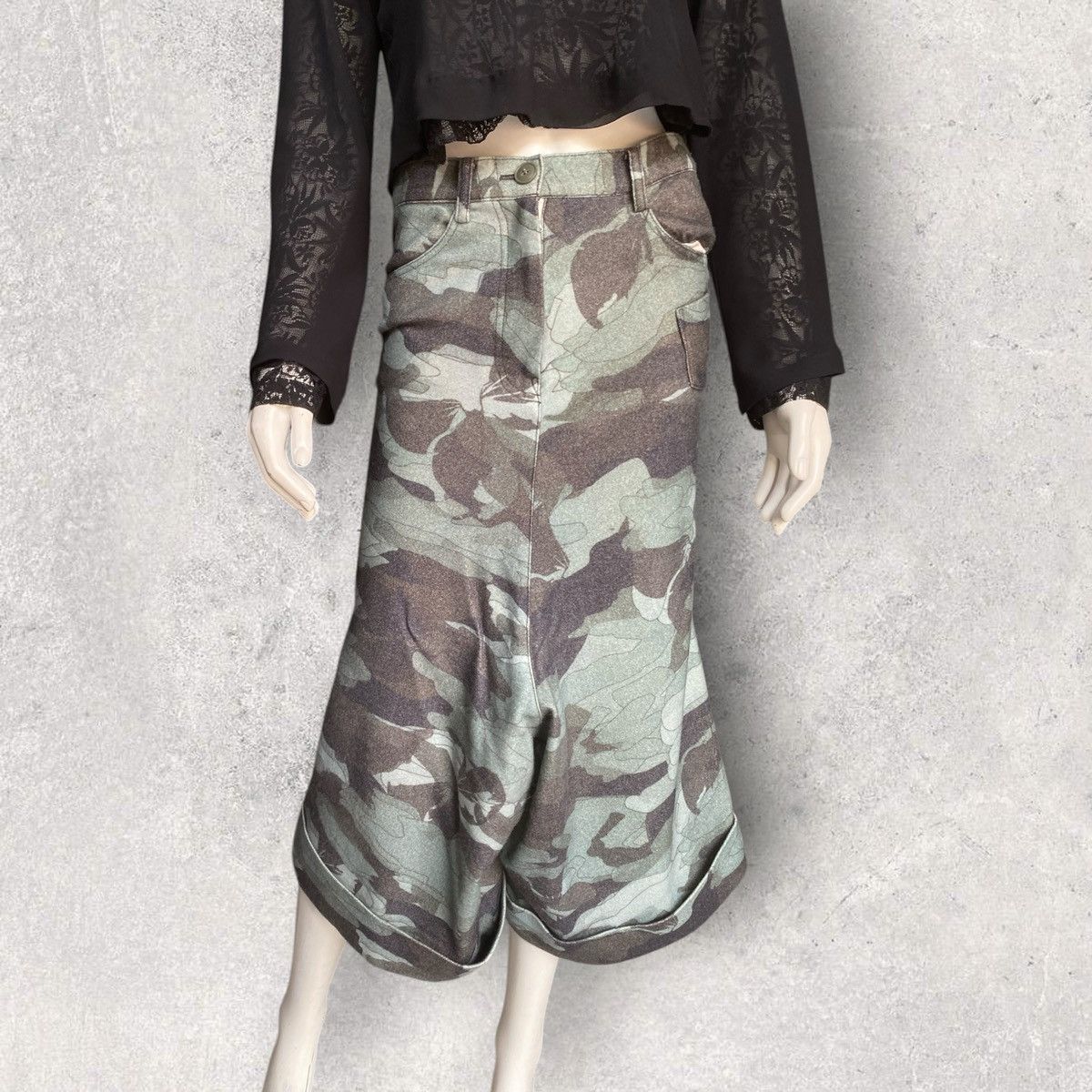 Yohji Yamamoto Regulation Wool Camo Mermaid Pants Size 30" / US 8 / IT 44 - 1 Thumbnail