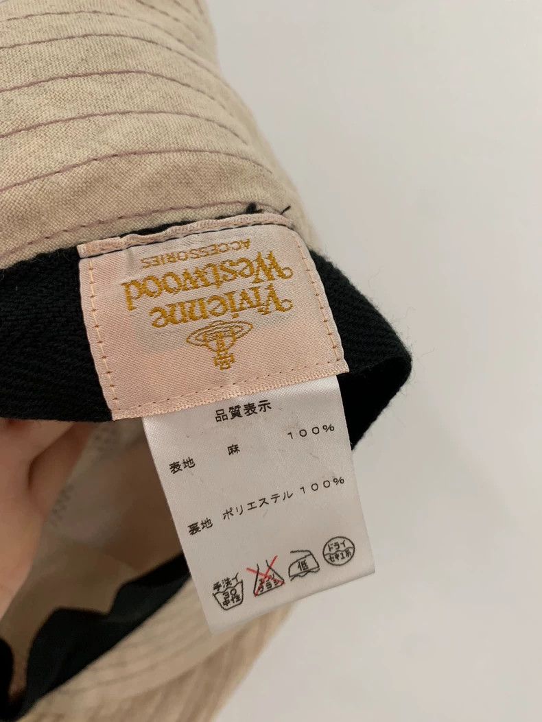 Vivienne Westwood Vivienne Westwood White and pink colorized newsboy fisherm Size ONE SIZE - 3 Thumbnail