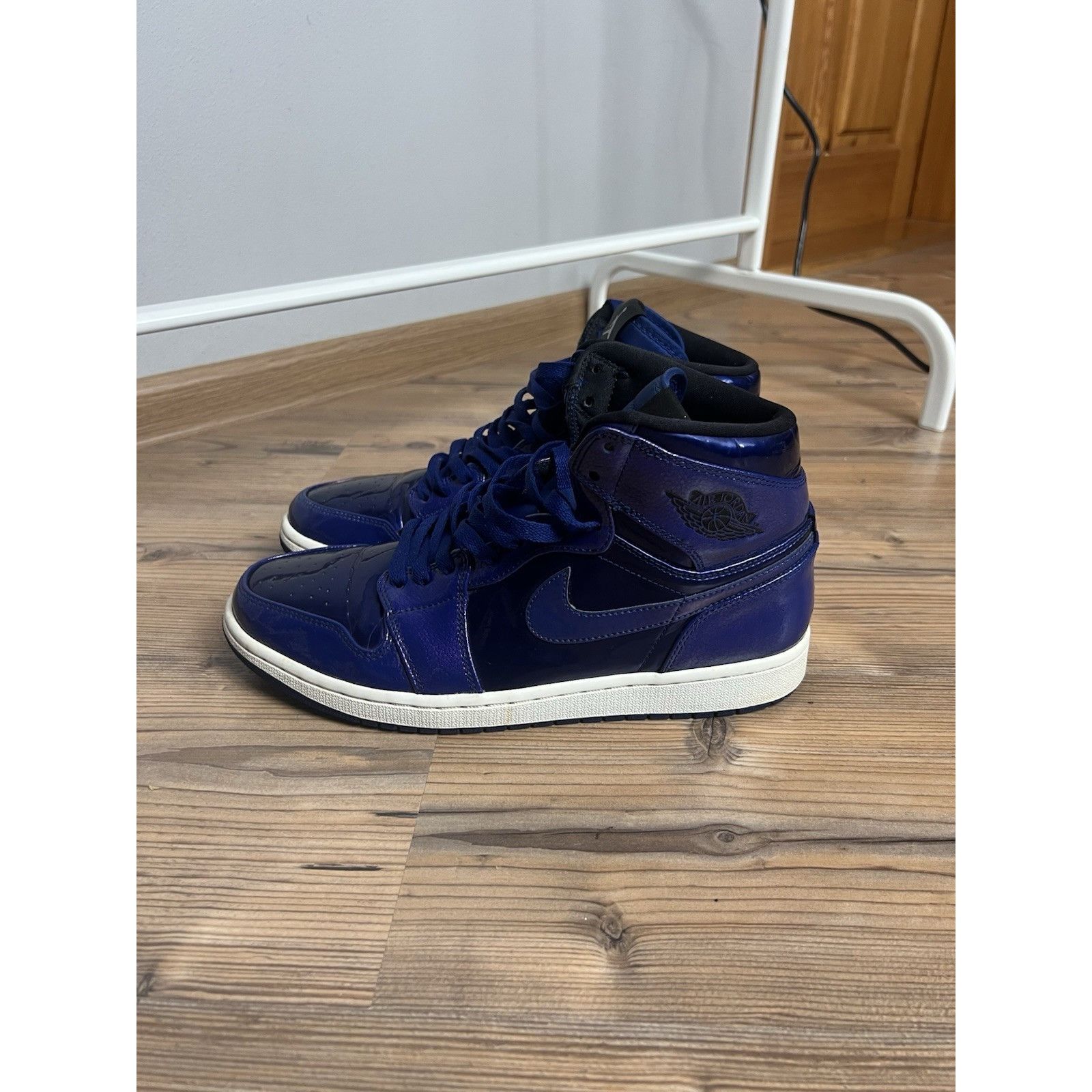 Jordan Brand Size 11 - Air Jordan 1 Retro High Deep Royal Size US 11/ EU Size US 11 / EU 44 - 10 Thumbnail