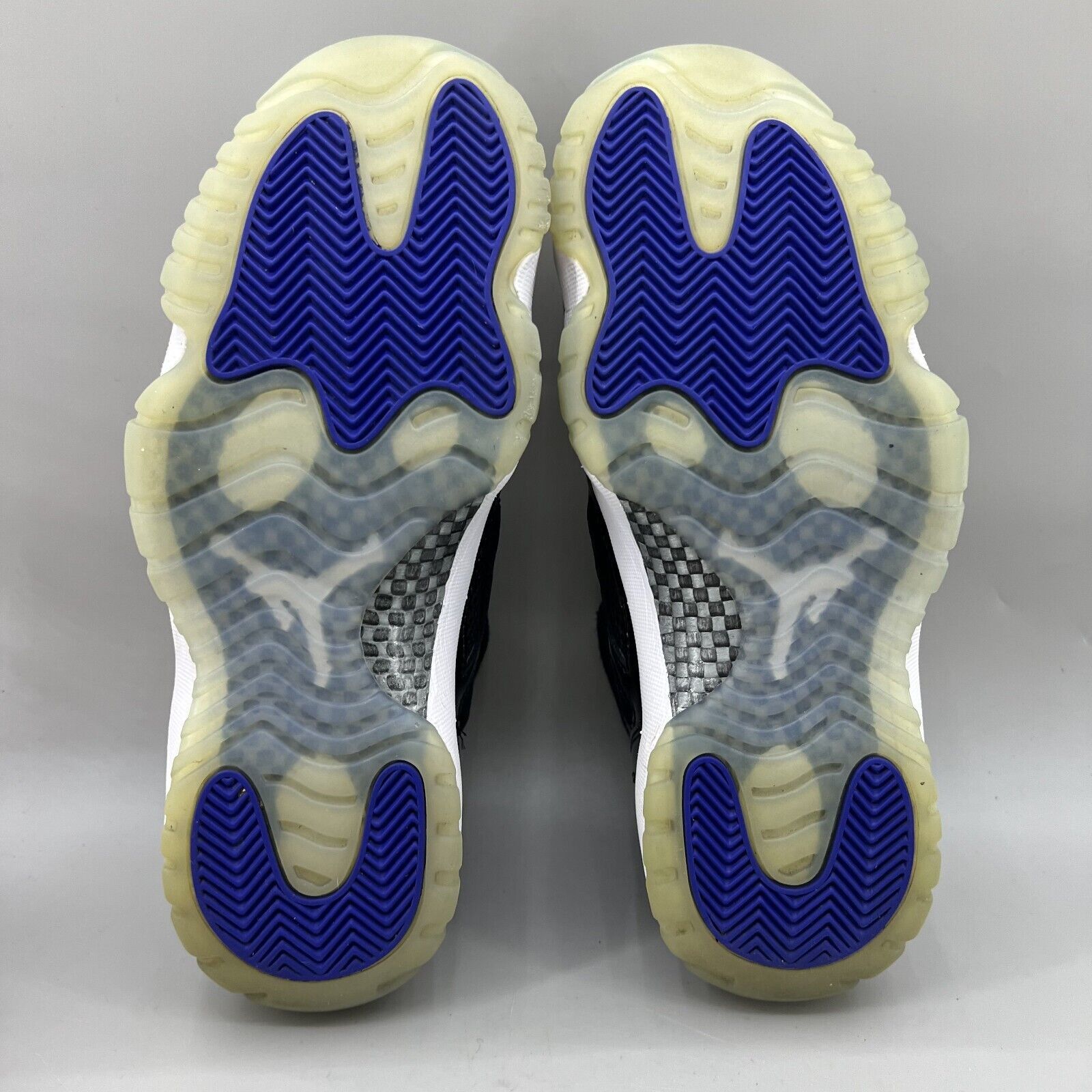 Jordan Brand Air Jordan 11 Retro IE Low Space Jam Men Size 8.5 Black Size US 8.5 / EU 41-42 - 7 Thumbnail