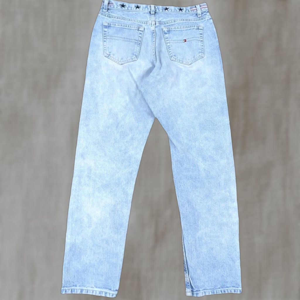 Tommy Hilfiger VINTAGE Tommy Hilfiger Jeans Women Size 10 Straight Leg Mid Rise 90s Y2K Blue Denim Size 32" / US 10 / IT 46 - 1 Thumbnail