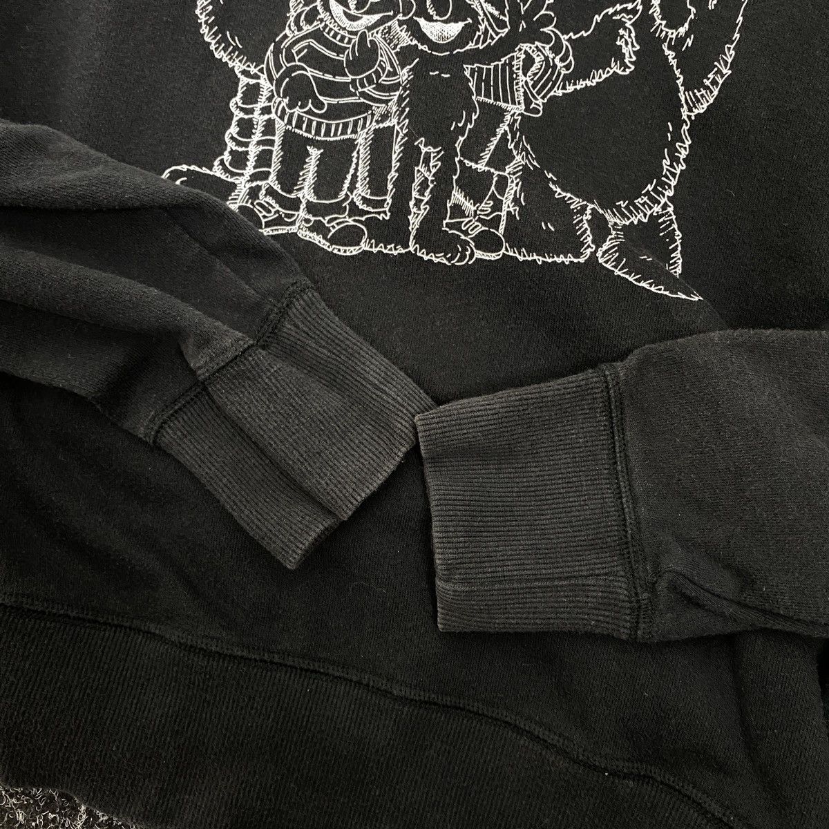 Kaws KAWS X UNIQLO VINTAGE HOODIE Size S / US 4 / IT 40 - 6 Thumbnail