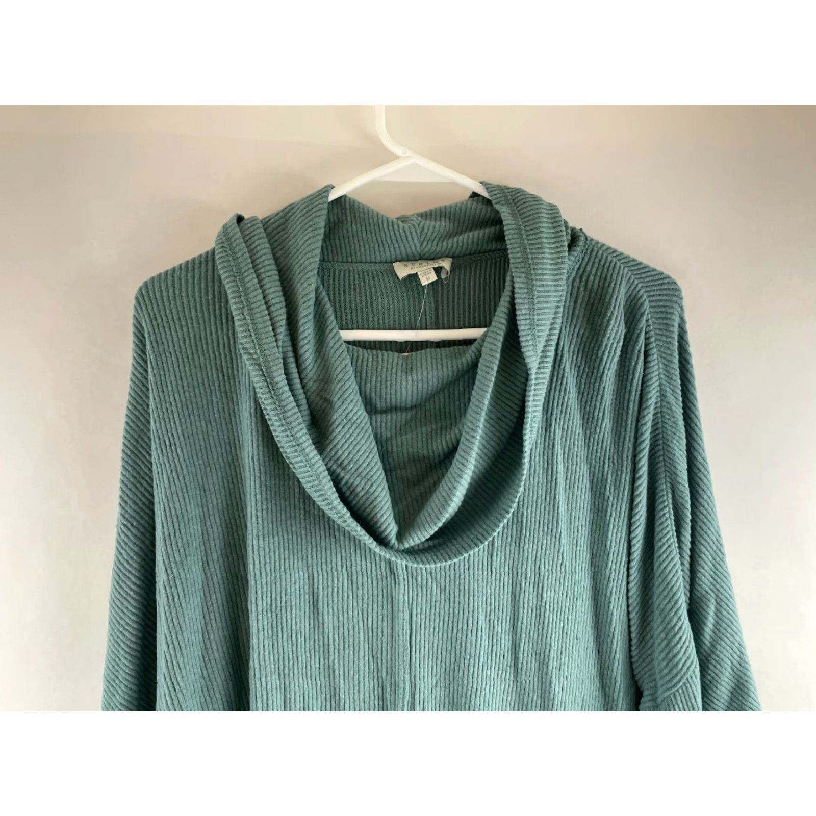 Altea Status By Chenault Sweater Women's Size M Teal Cowl Neck Ribbed Center Seams NWT Size M / US 6-8 / IT 42-44 - 3 Thumbnail