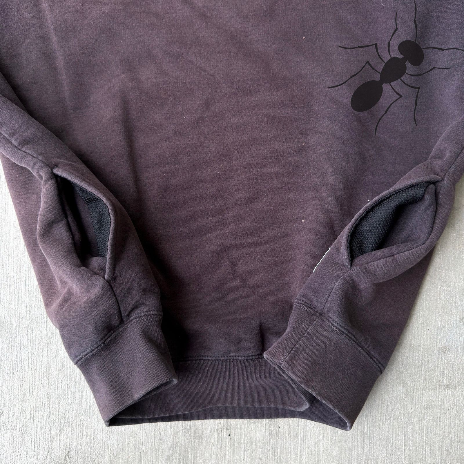 Carhartt × Vintage Carhartt faded black work wear crewneck sweatshirt Size US L / EU 52-54 / 3 - 7 Thumbnail