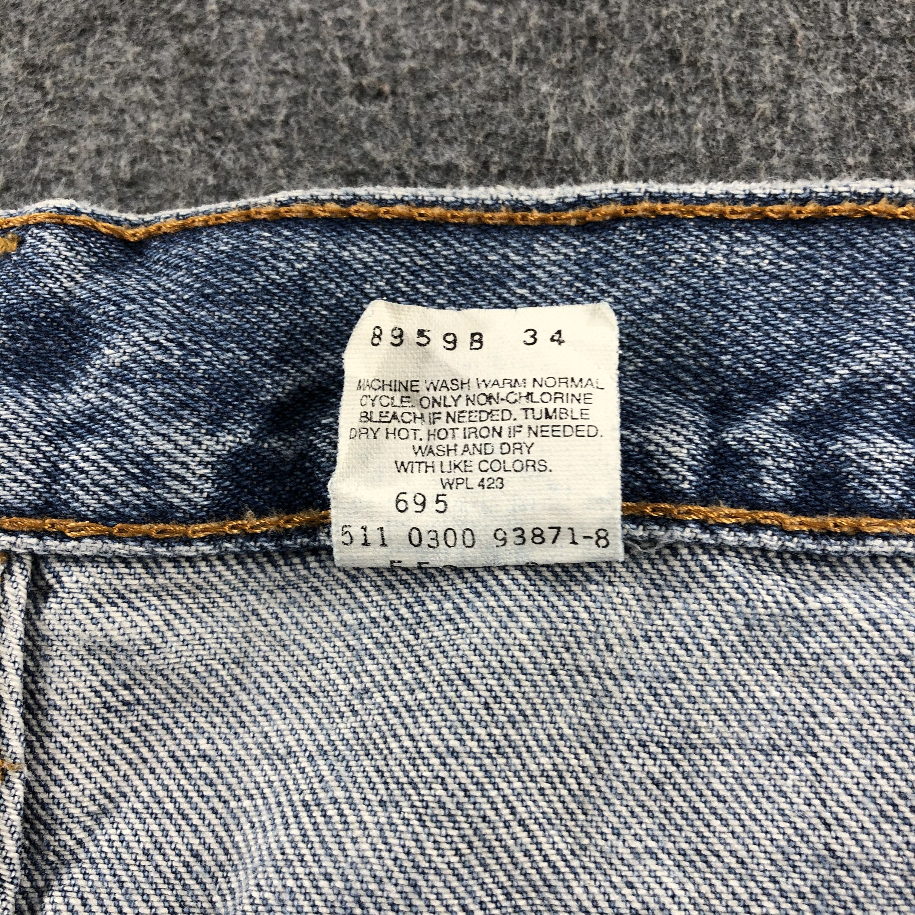 Levi's 90s Vintage Blue Wash Levis 550 Jeans-J2390 Size US 33 - 11 Thumbnail