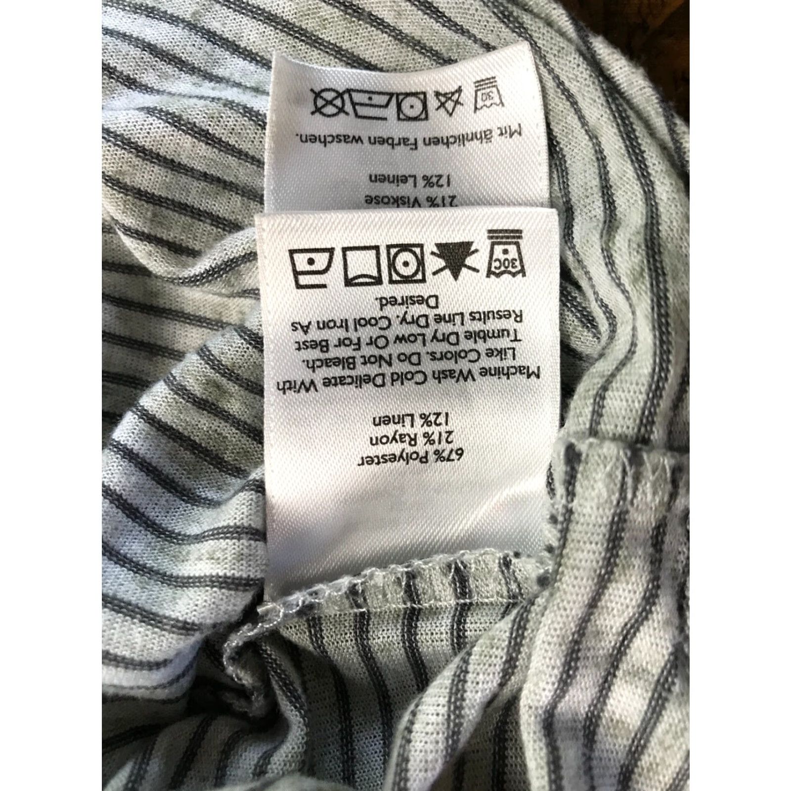 Eddie Bauer Eddie Bauer Shirt Women’s Size Small Gray Striped Cuffed Short Sleeve T-Shirt Regular Womens Size S / US 4 / IT 40 - 6 Thumbnail
